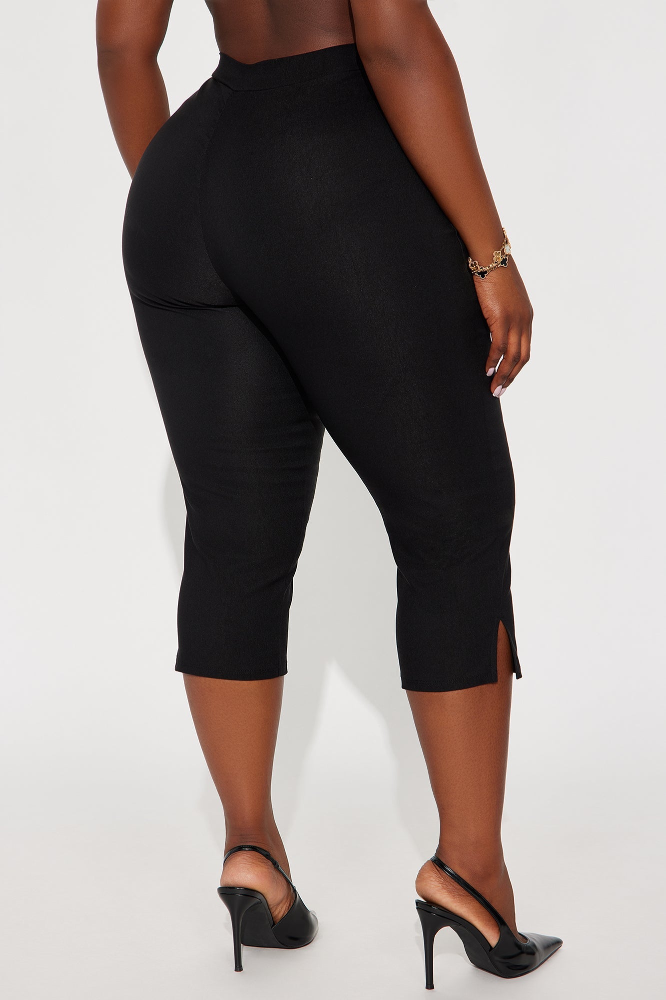 Natalia Millennium Capri Skinny Pant 20″ - Black