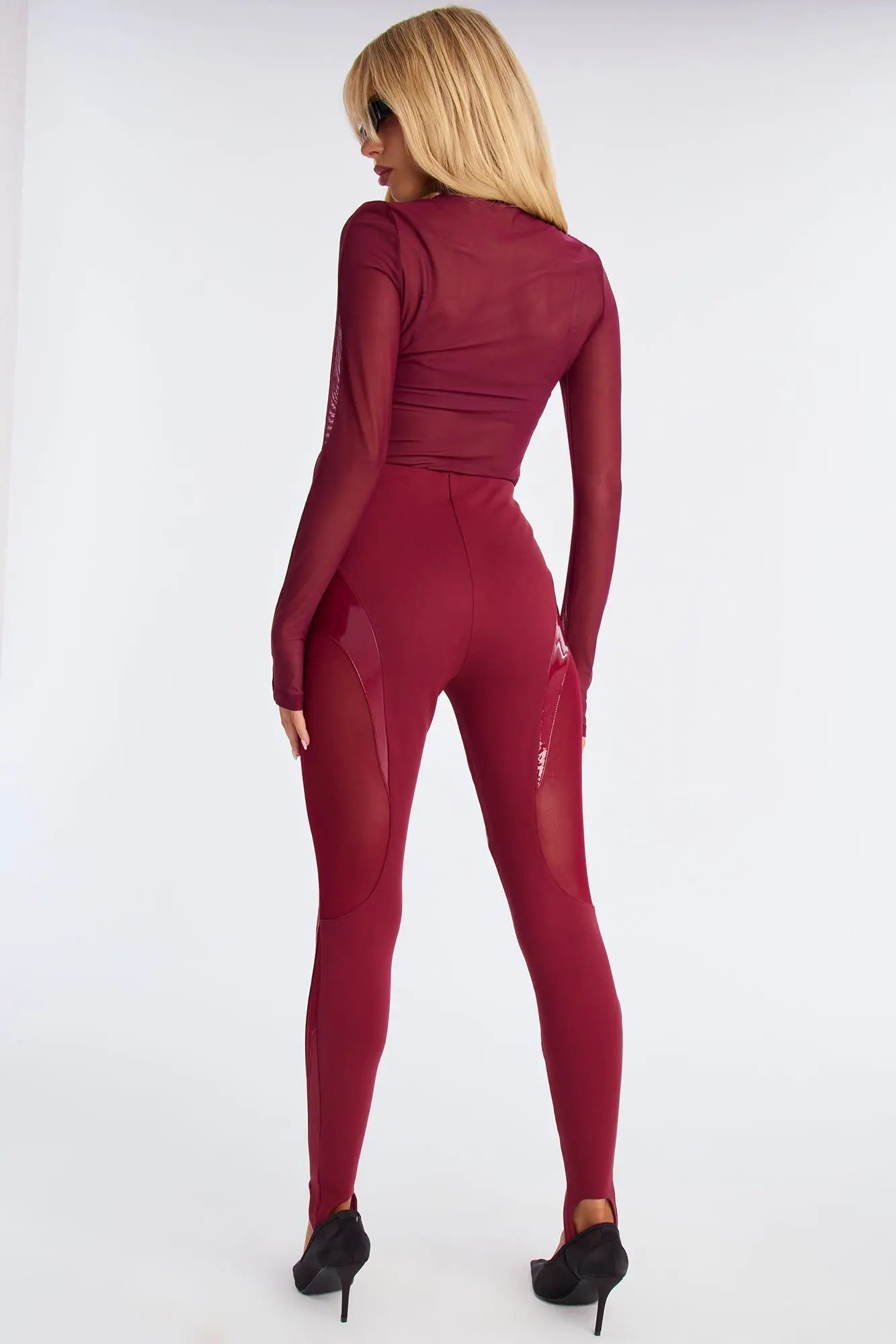 Head Noise Stirrup Legging - Burgundy 