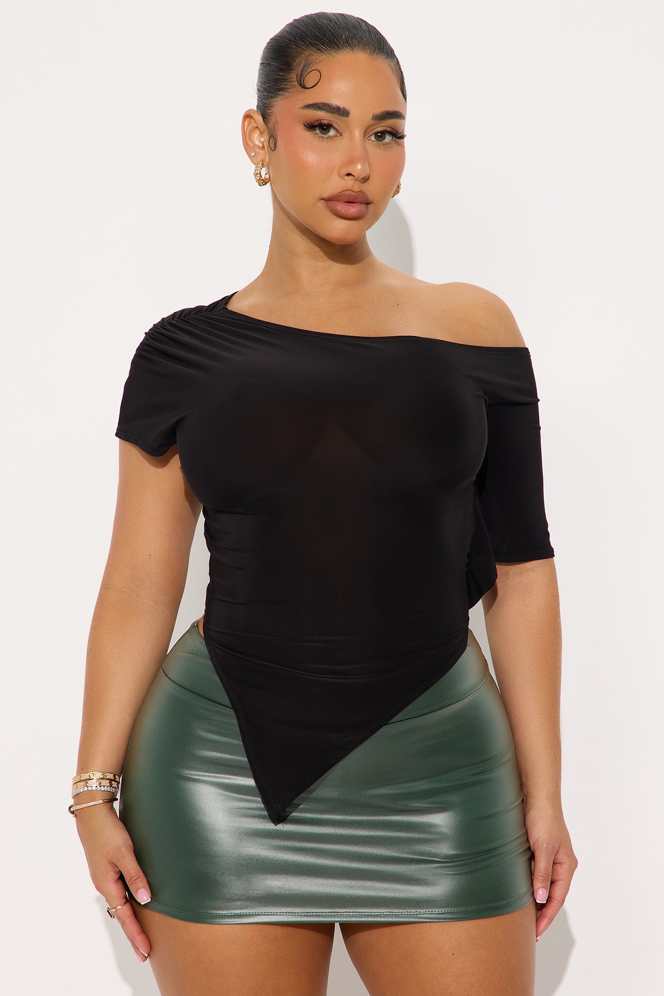 Jade Asymmetrical Off Shoulder Top - Black