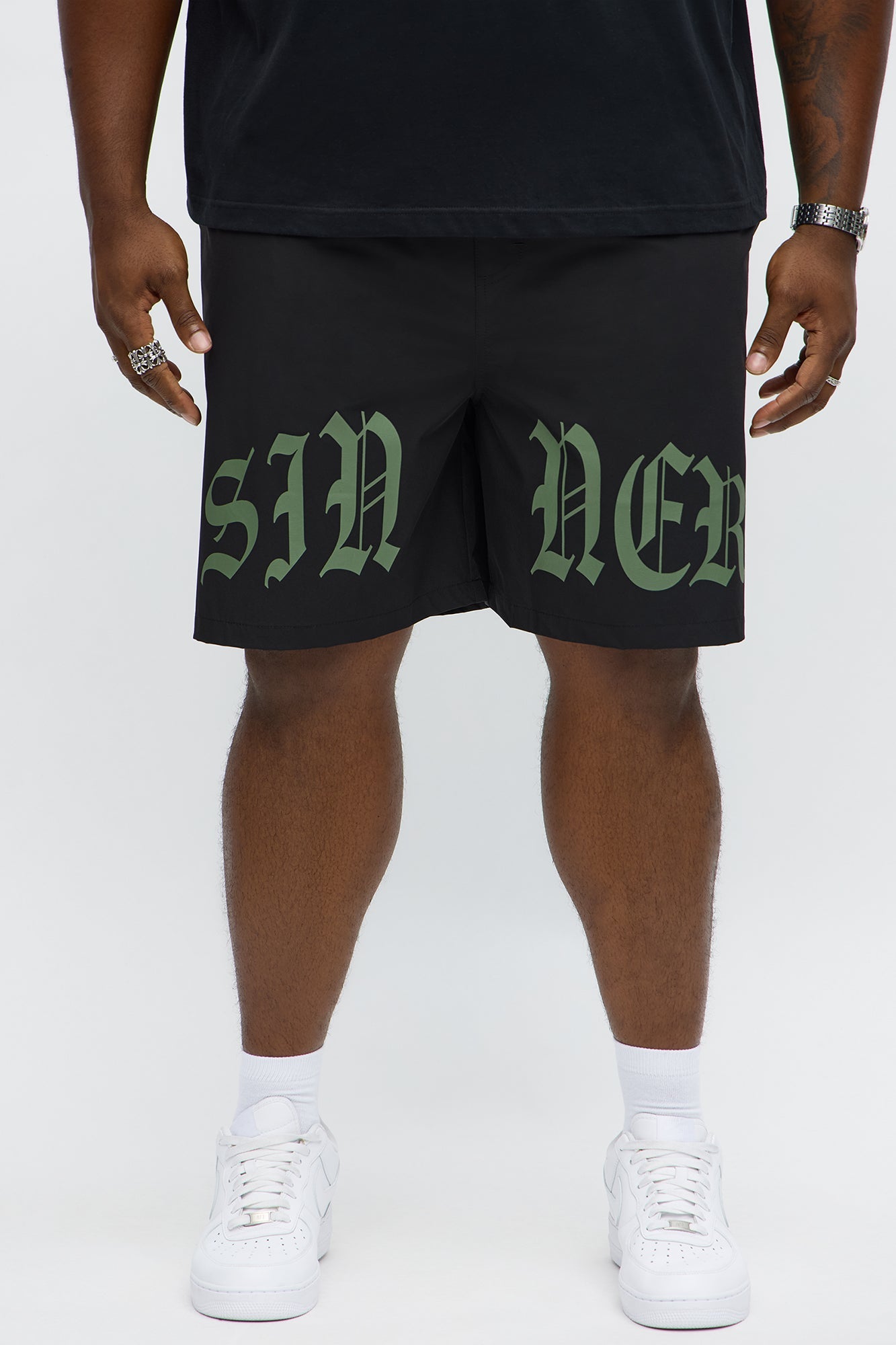 Sinner Relaxed Shorts - Black