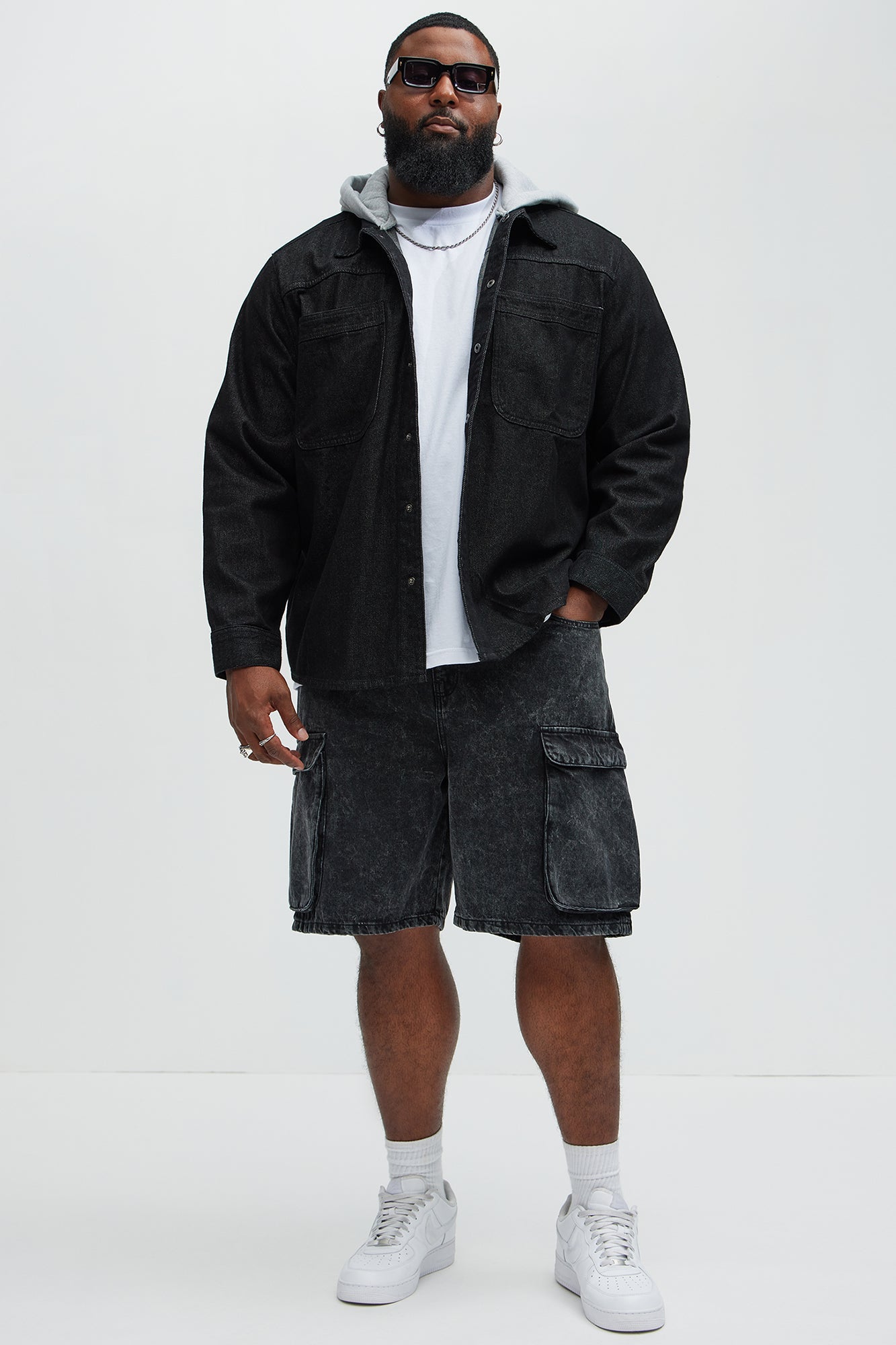 Clover Relaxed Shorts - Black