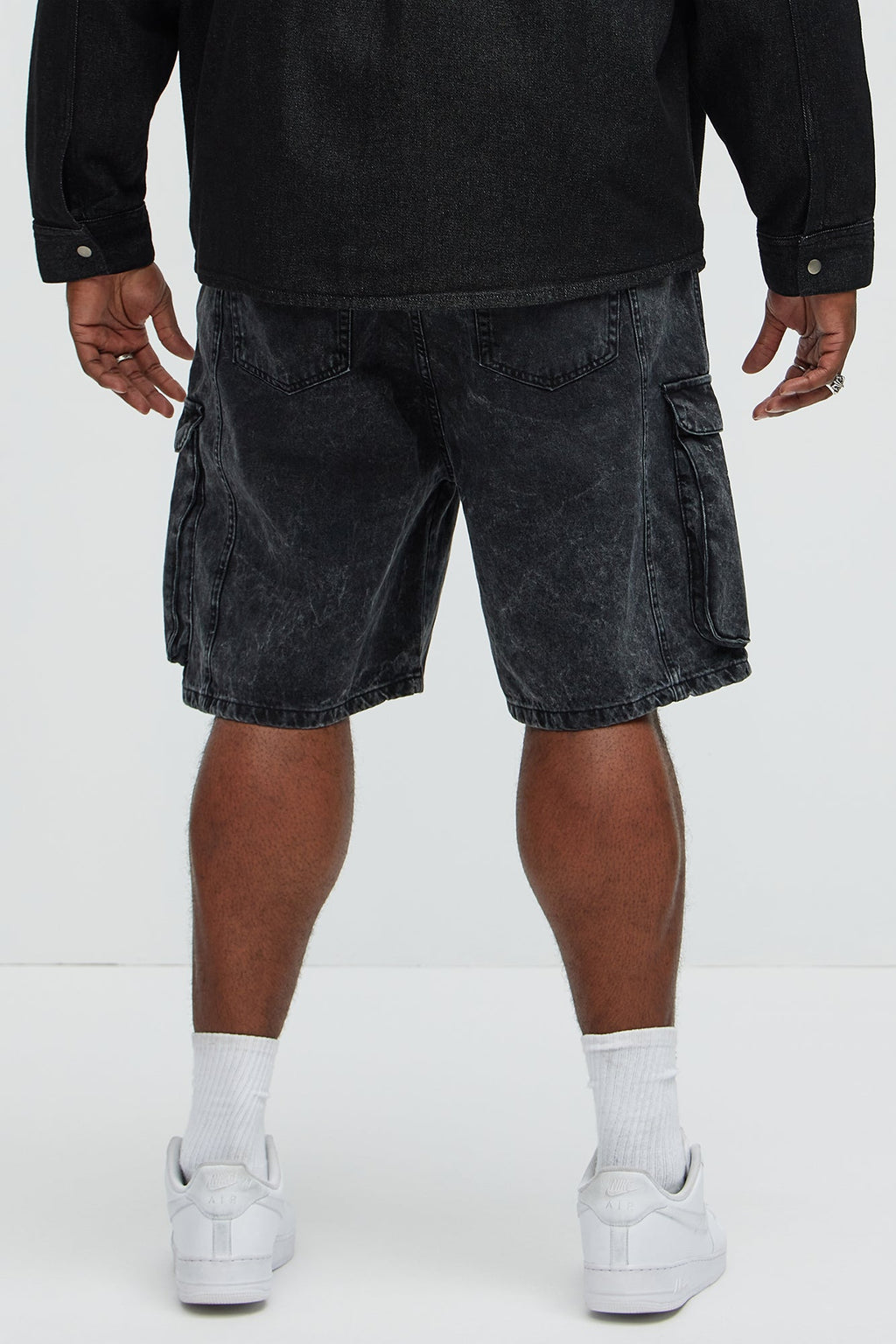 Clover Relaxed Shorts - Black