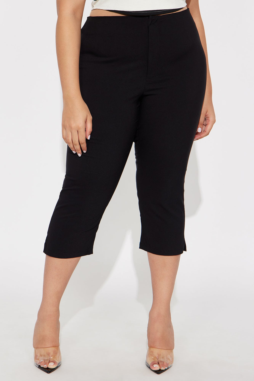 Slim Chances Skinny Capri Pant - Black