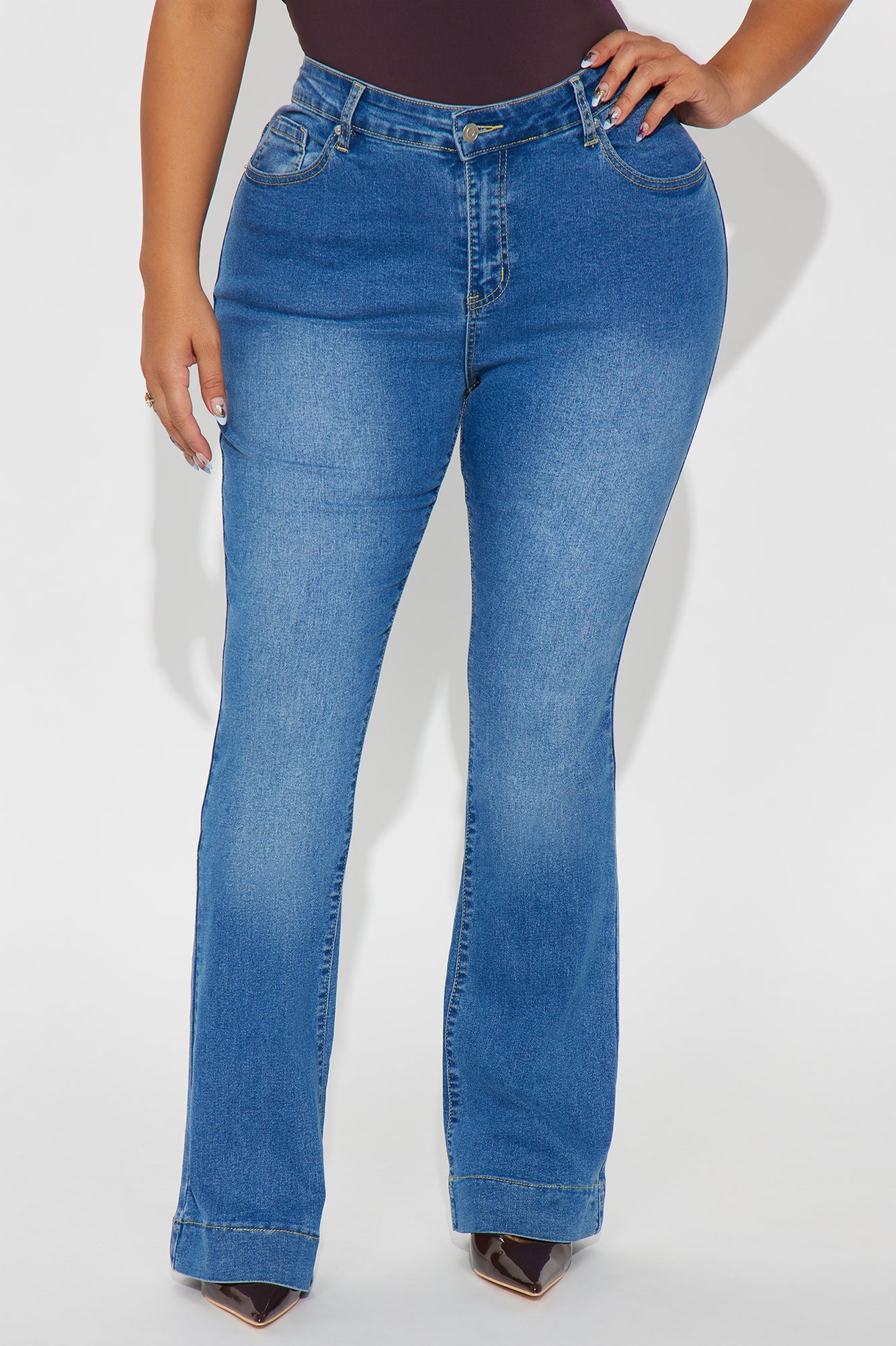 She's A Lady Fitted Bootcut Jeans - Medium Wash