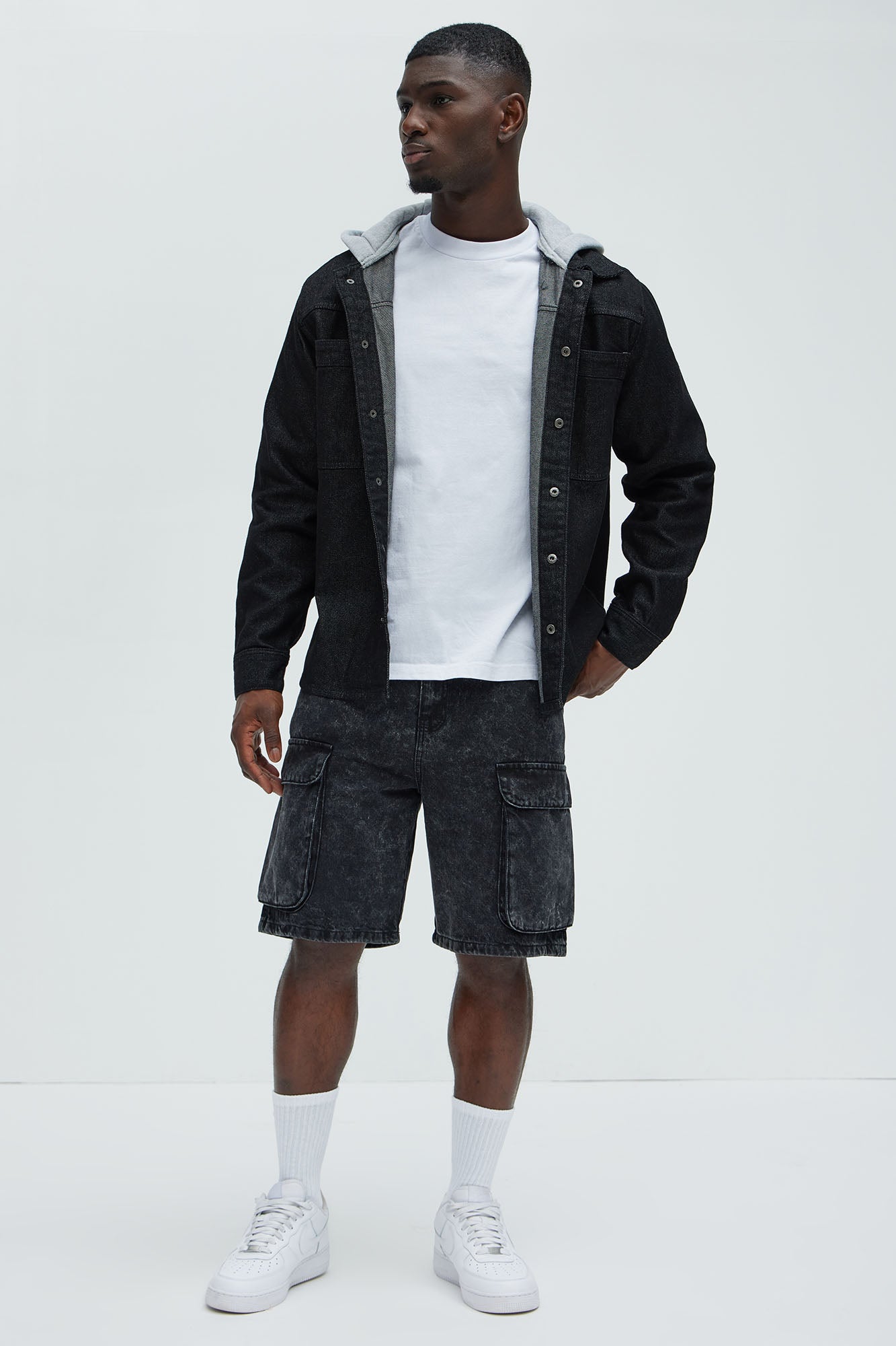 Clover Relaxed Shorts - Black