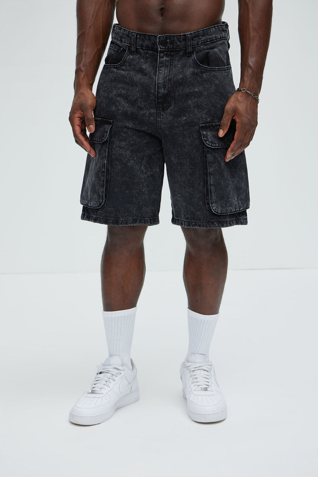 Clover Relaxed Shorts - Black