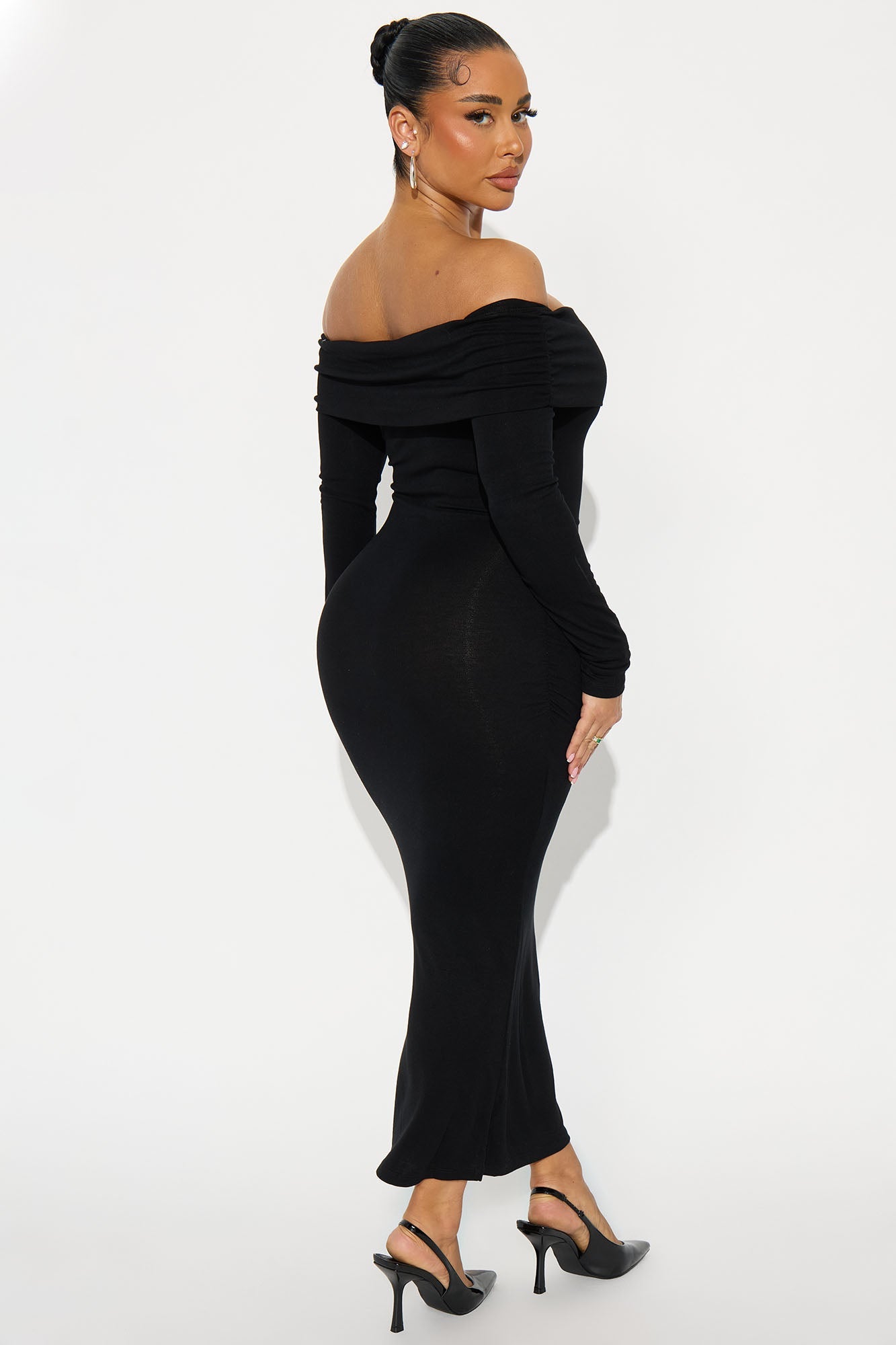 Moreen Off Shoulder Maxi Dress - Black