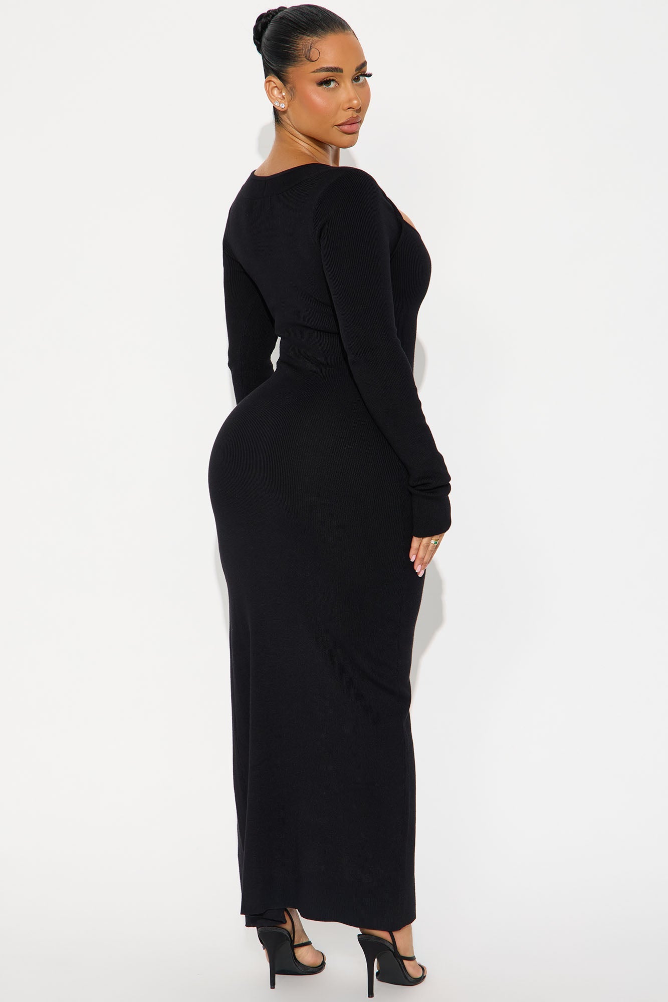 Hold Me Close Sweater Maxi Dress - Black