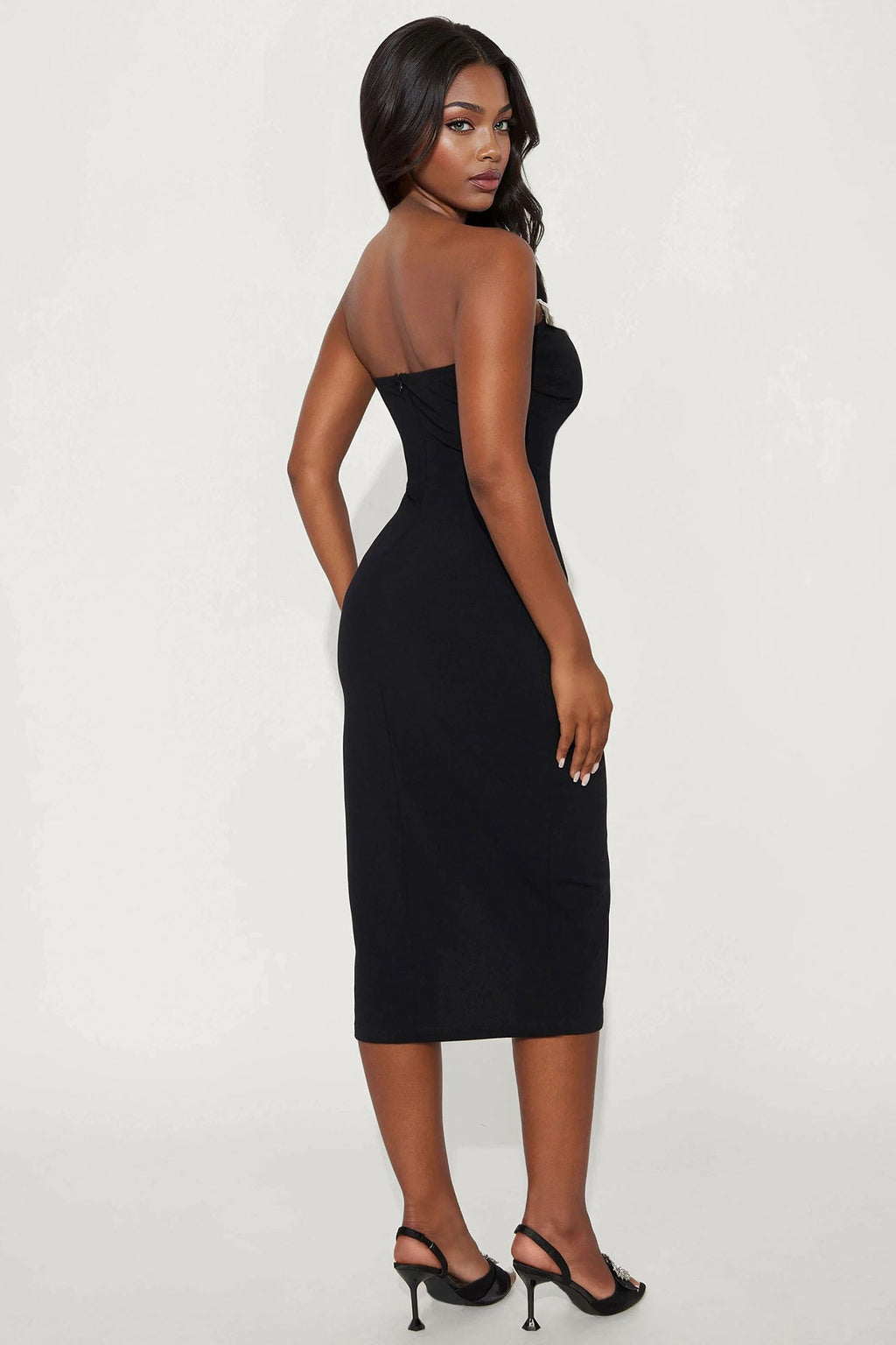 Corrine Contrast Ruffle Midi Dress - Black/White