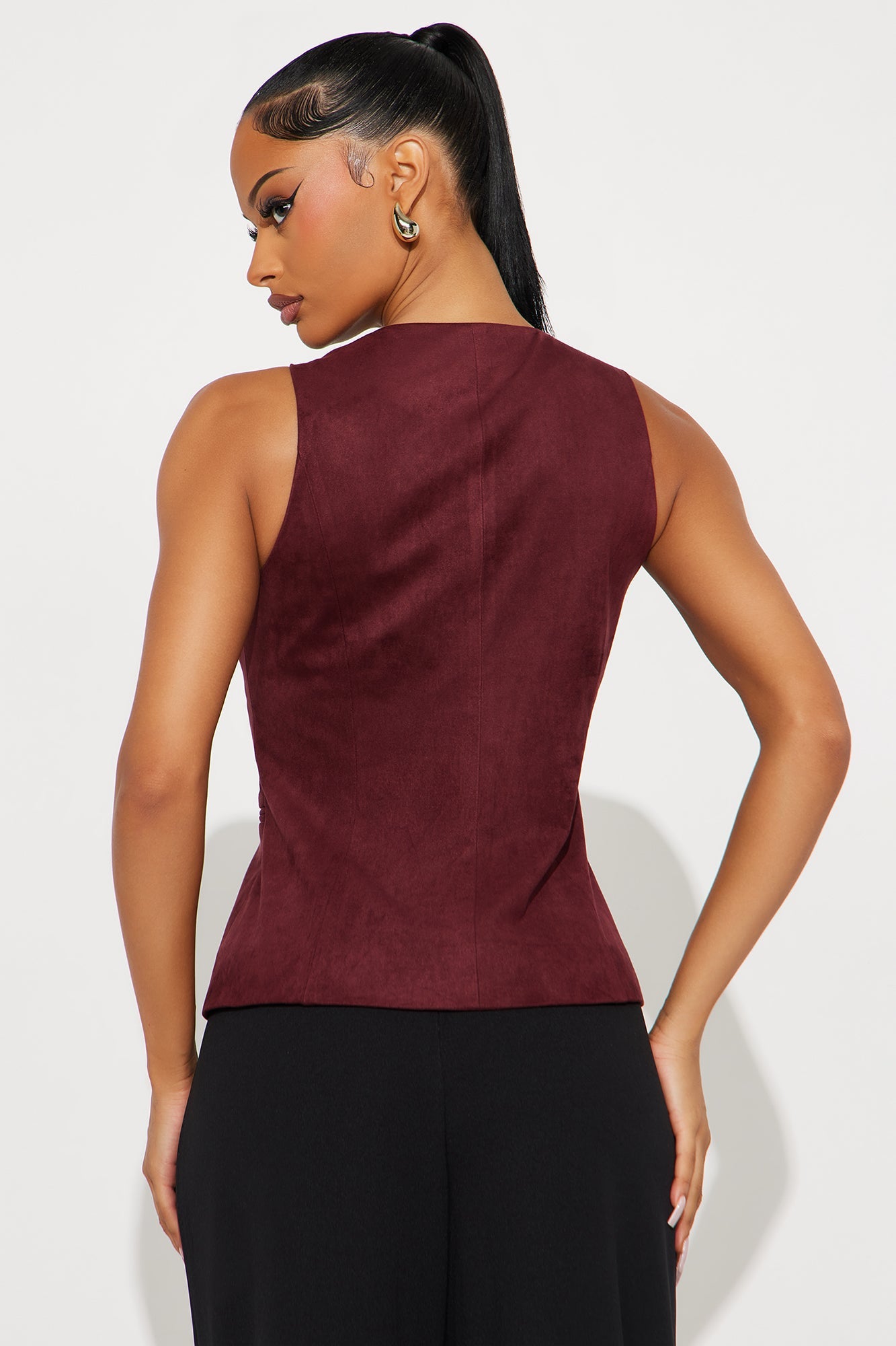 Goal Setter Faux Suede Vest Top - Wine