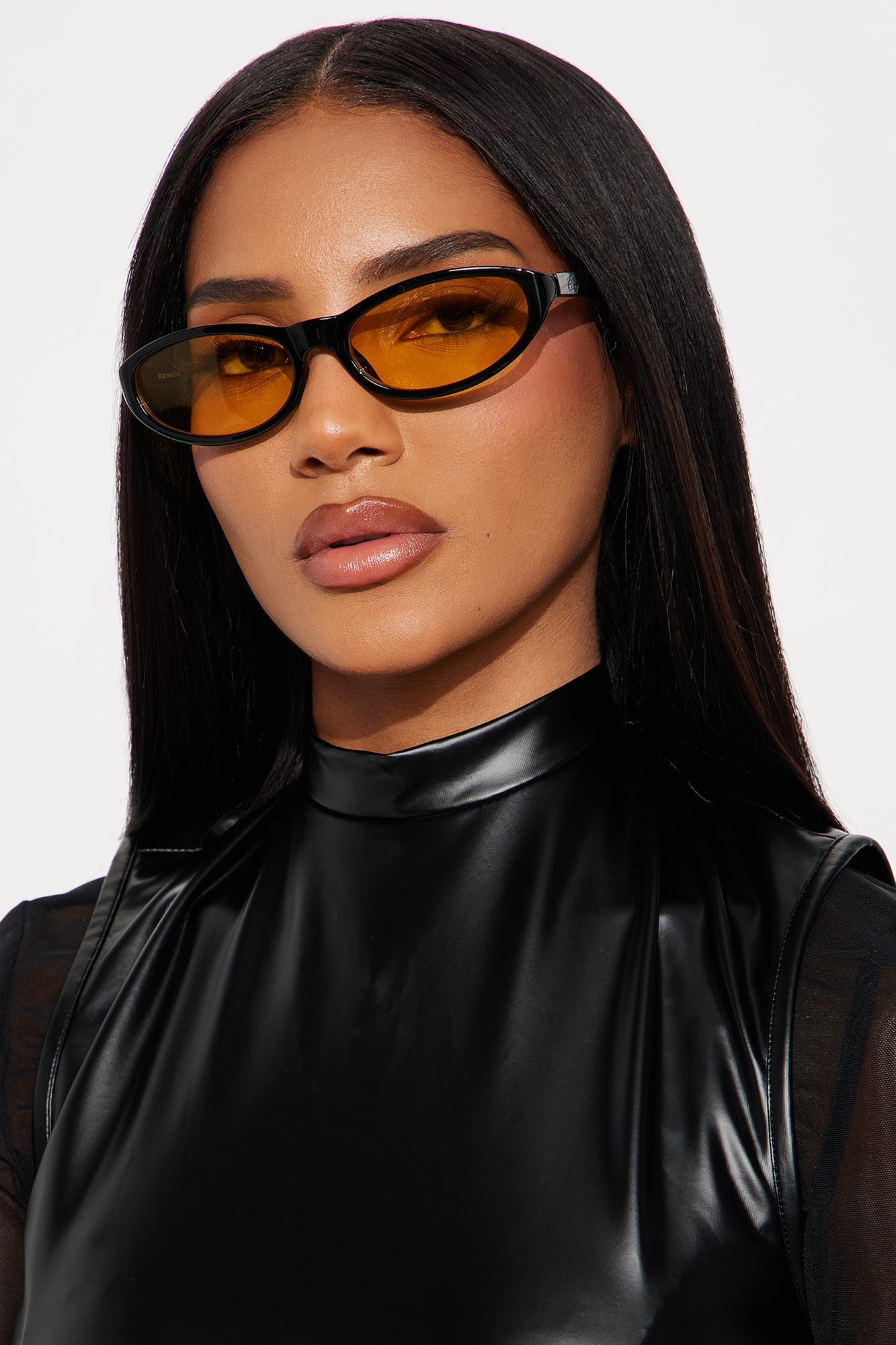 The Visionary Round Sunglasses - Black/Yellow