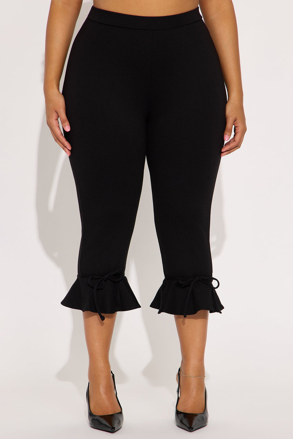 Kasia Ponte Ruffled Capri Legging - Black