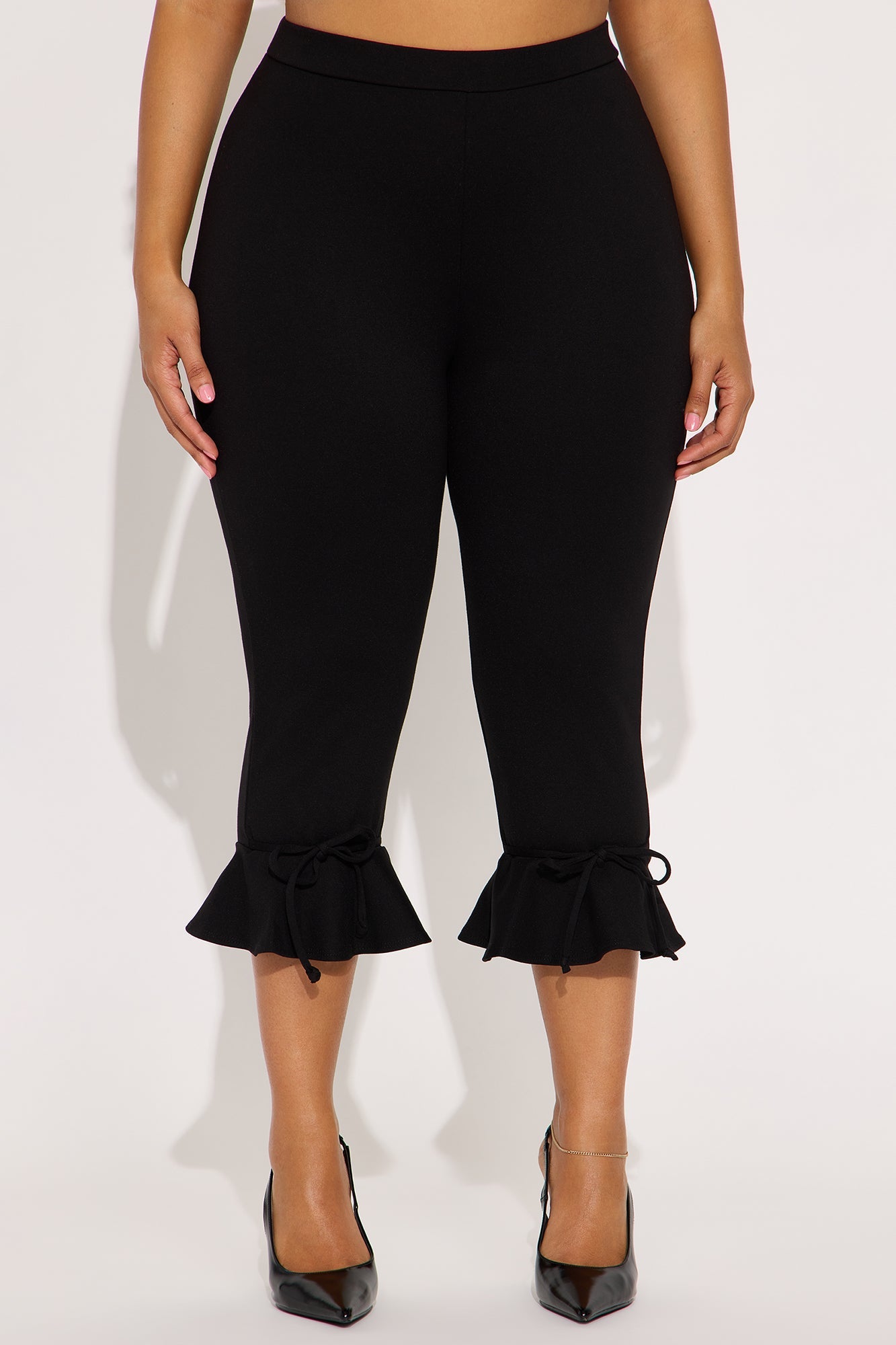 Kasia Ponte Ruffled Capri Legging - Black