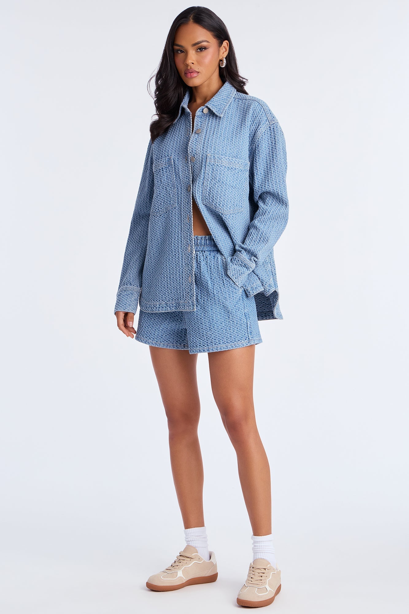 Take It Easy Denim Shorts - Medium Wash