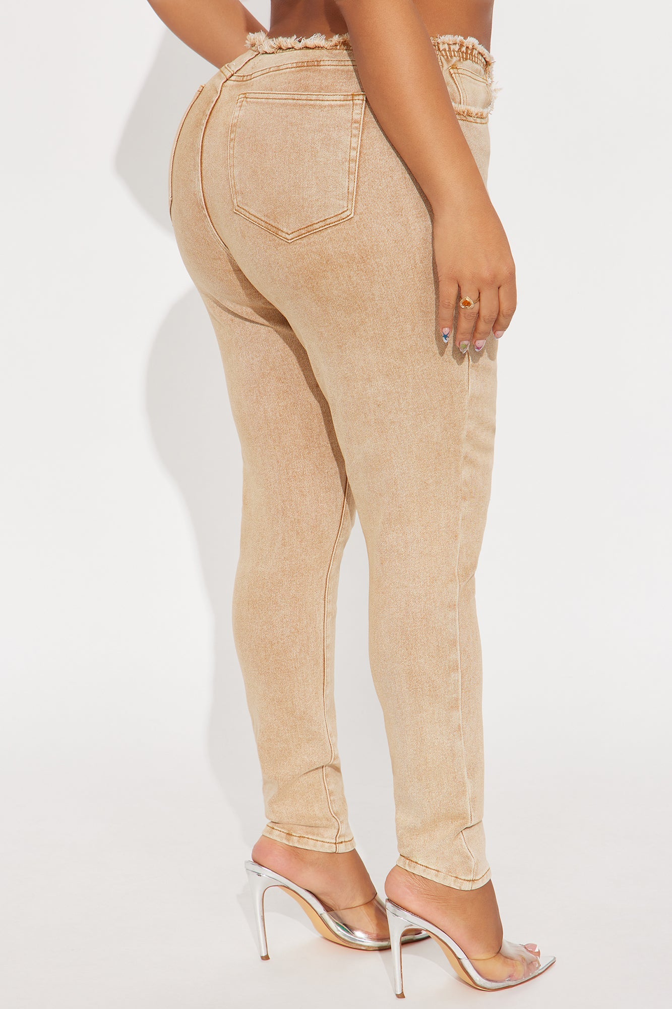 Highly Motivated Low Rise Skinny Jeans - Tan