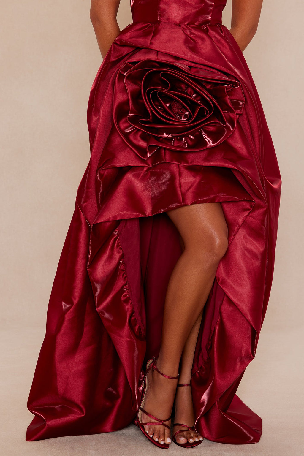 Ravenna Rosette Gown - Burgundy