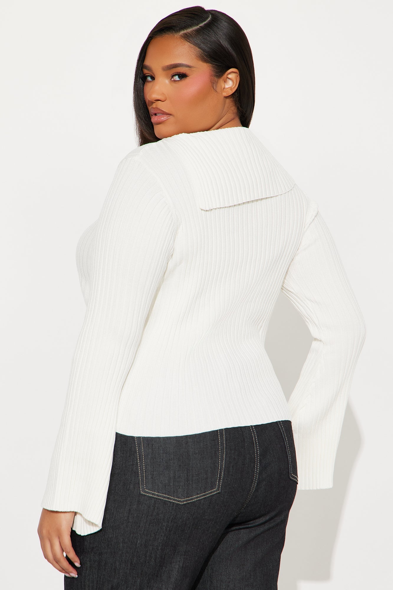 A Softy Collared Sweater Top - Ivory