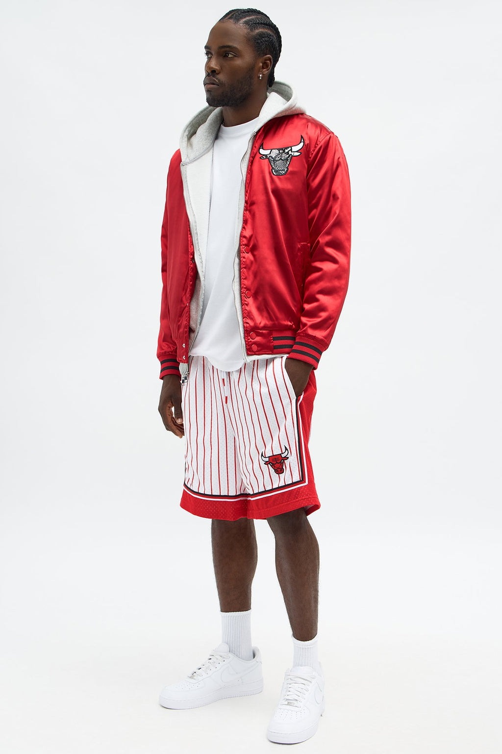Bulls Relaxed Fit Striped Shorts - Cream