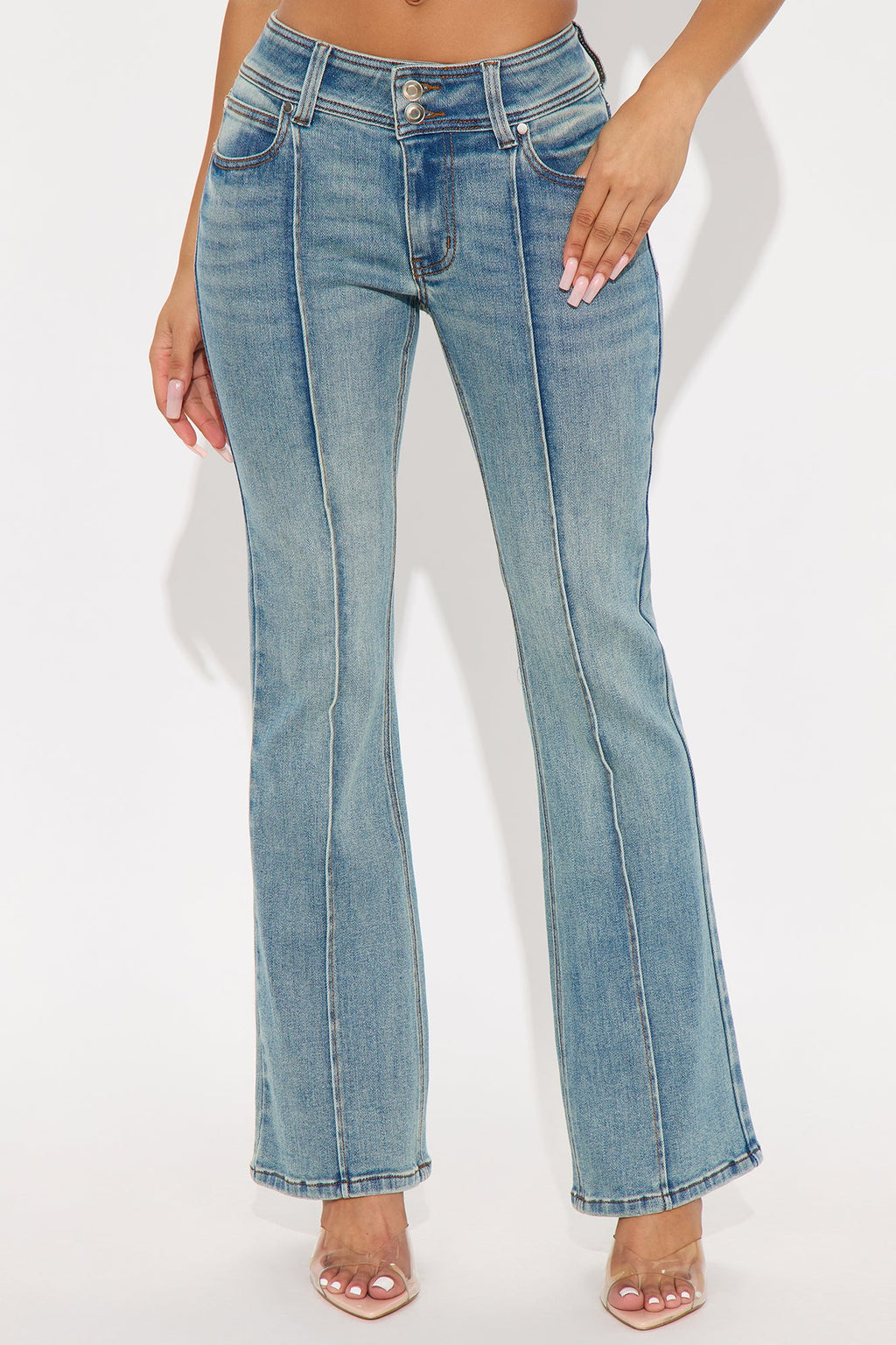 Petite Lisbon Low Rise Pintuck Flare Jeans - Medium Wash