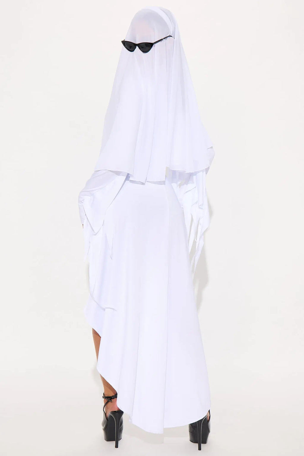 Haunting Hottie 4 Piece Costume Set - White 