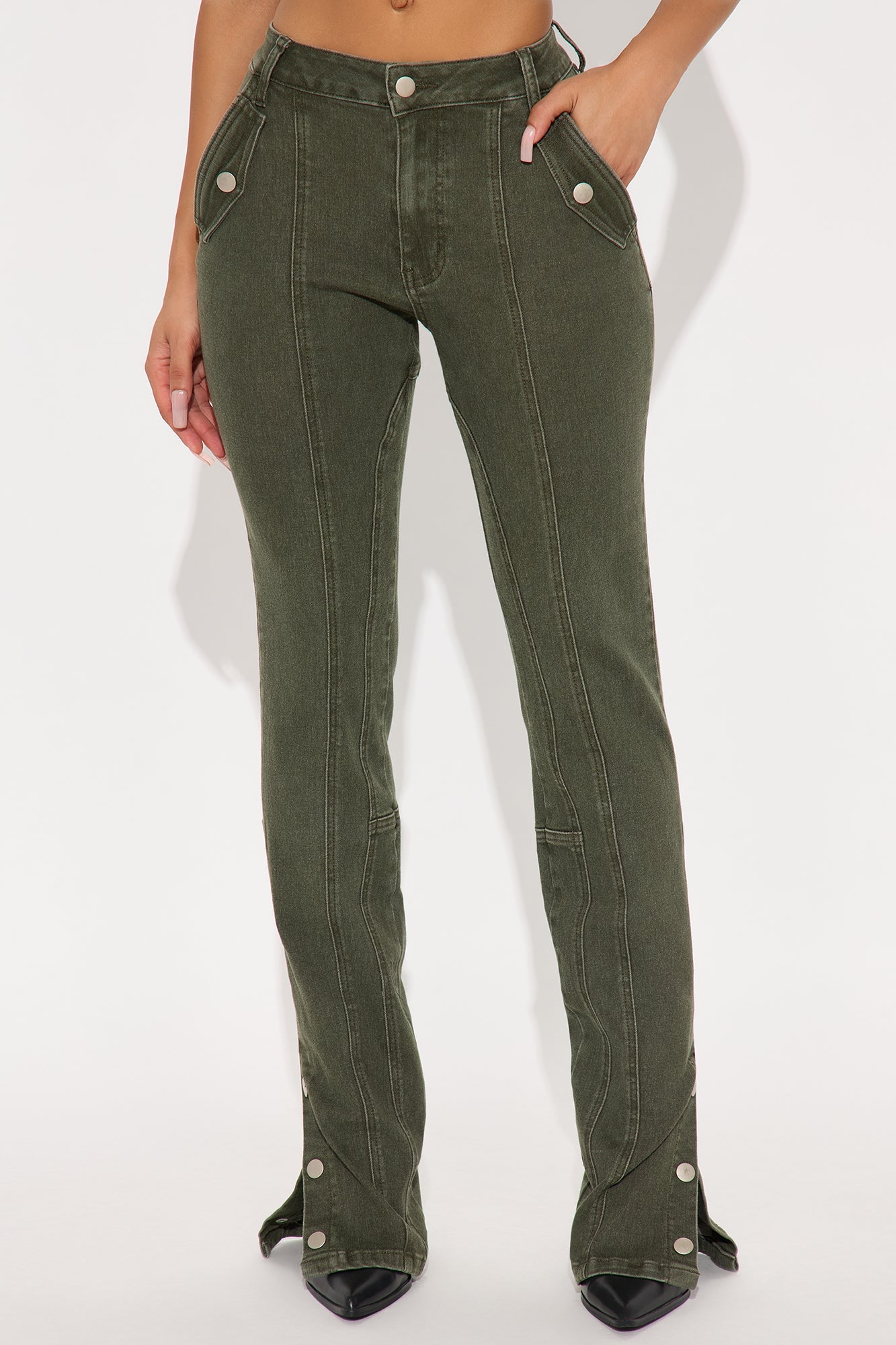 Chasin' You Mineral Wash Pant - Dark Olive 