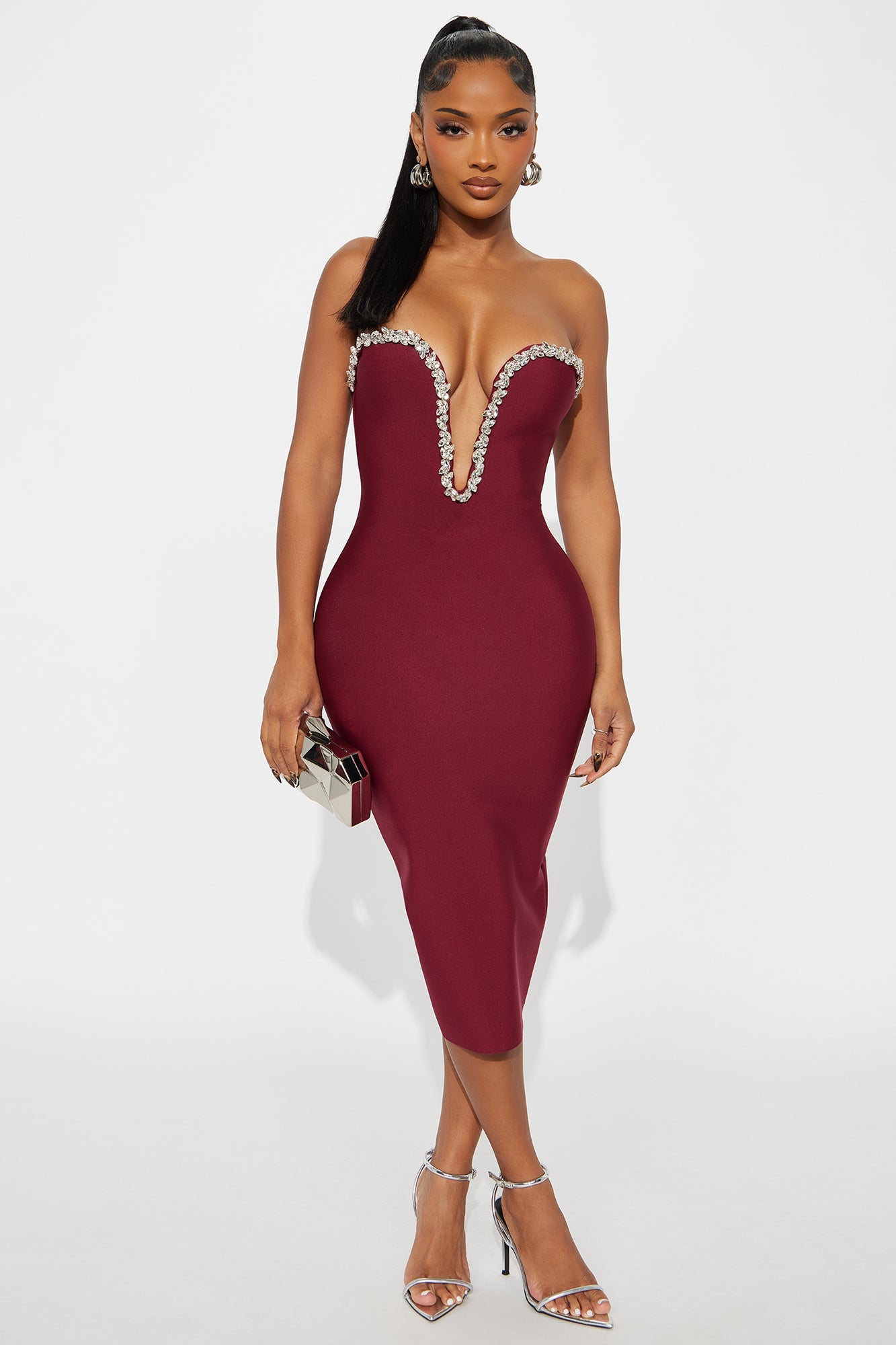 Sweetest Heart Embellished Midi Dress - Wine