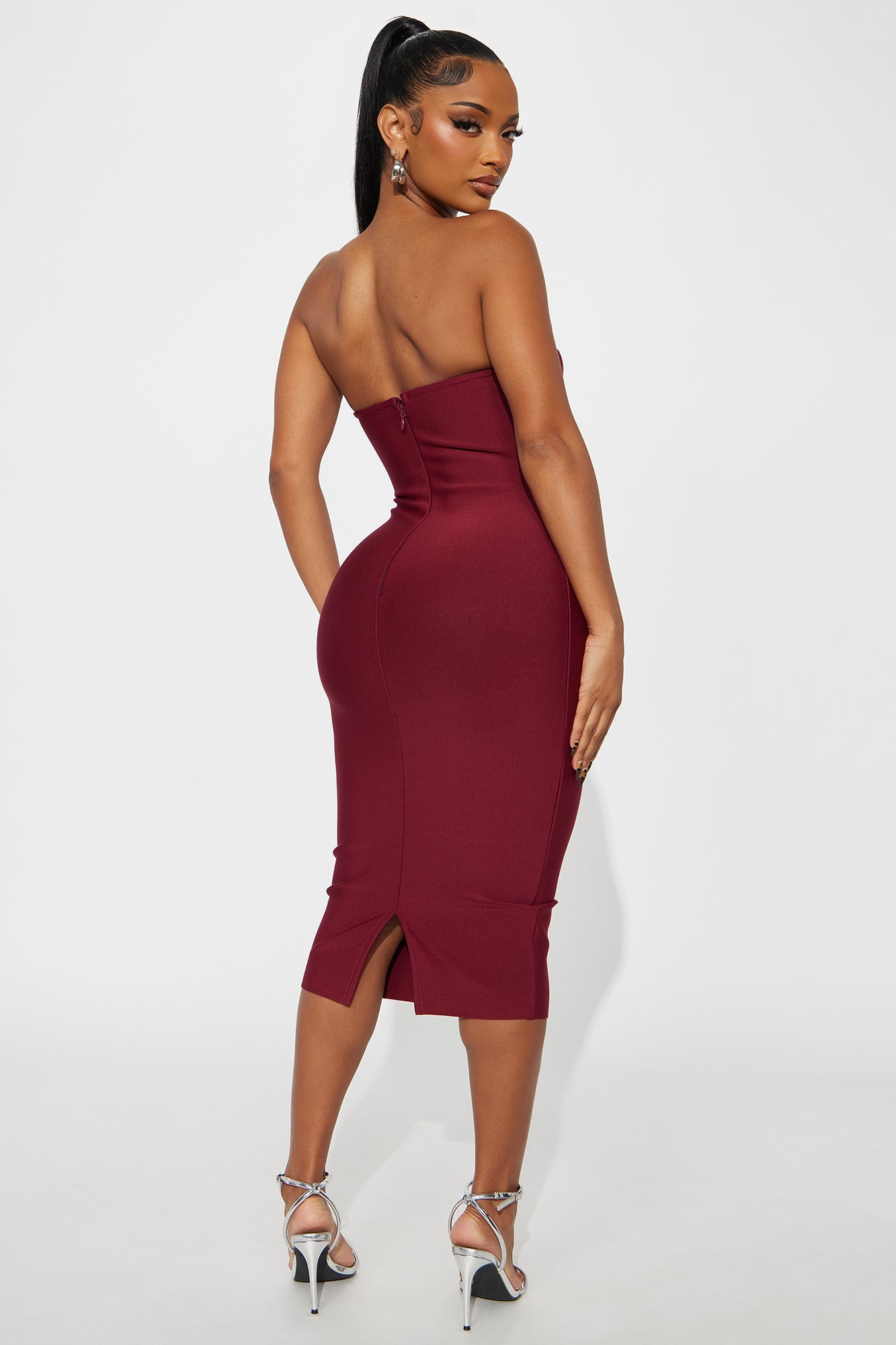 Sweetest Heart Embellished Midi Dress - Wine