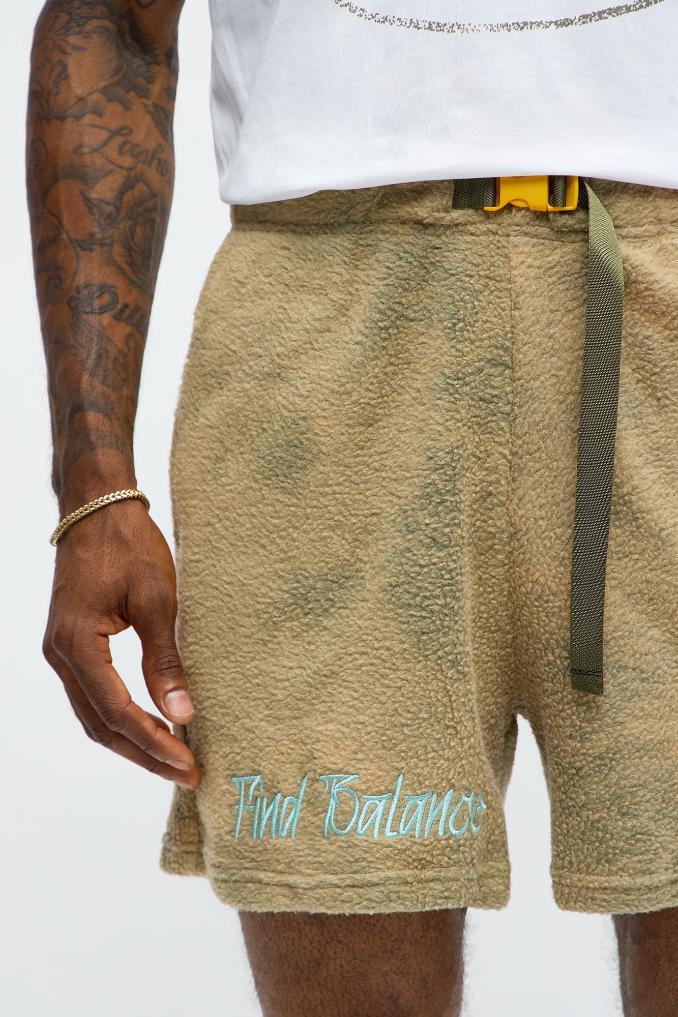 Relaxed Yin Yang Sherpa Textured Shorts - Brown