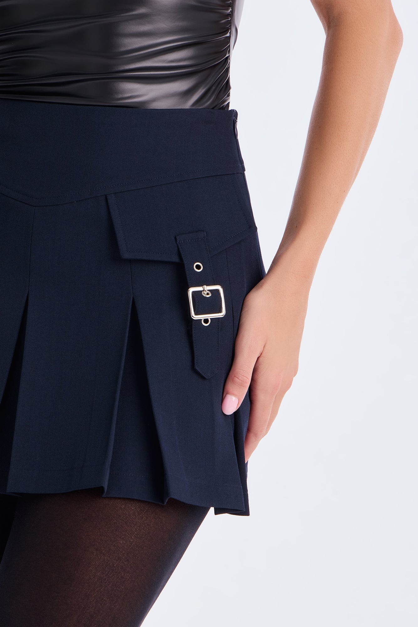 Play By Play Utility Pleated Crepe Mini Skirt - Navy