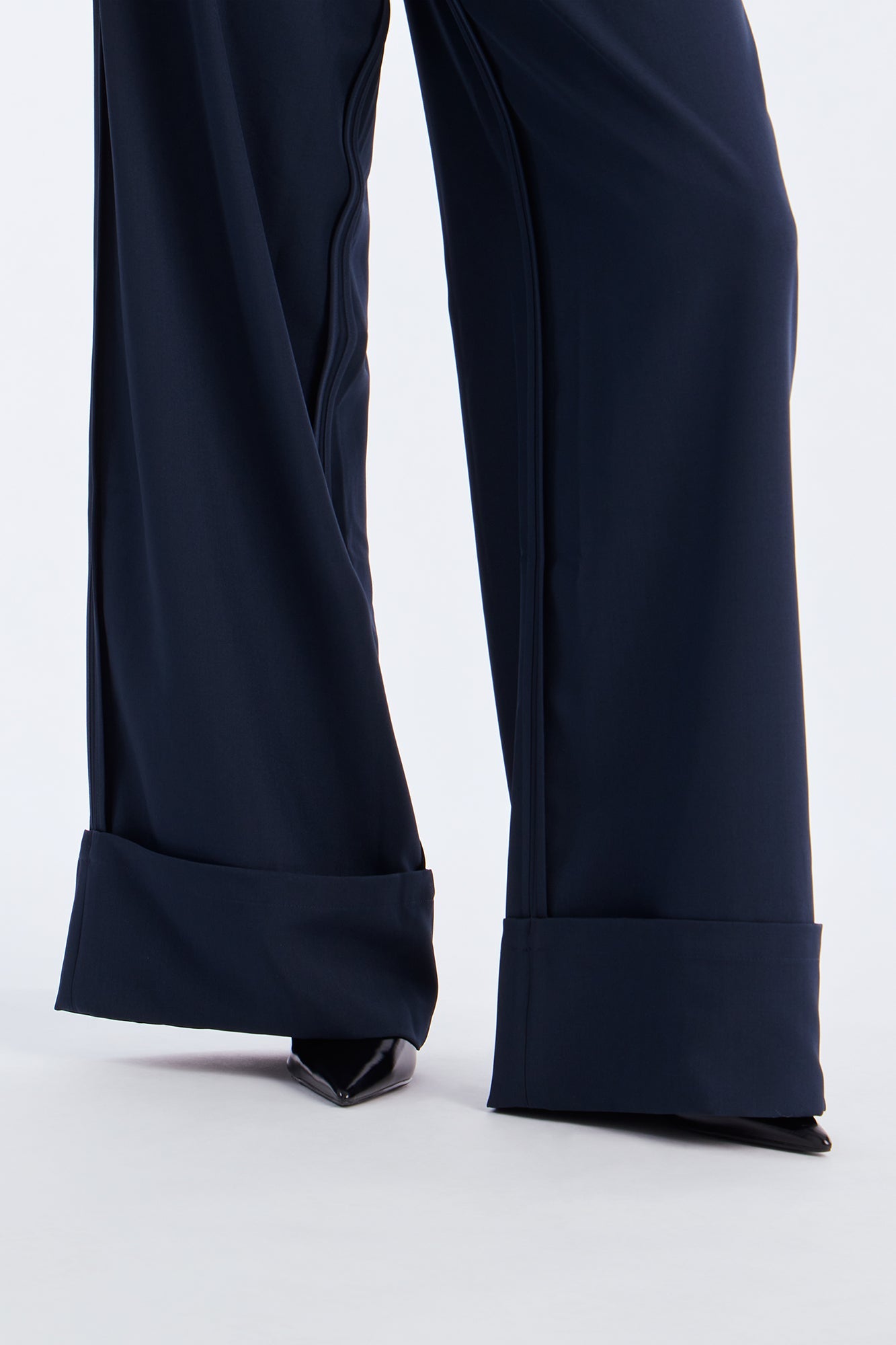 Executive Decisions Cuffed Trouser Pant 32″ - Navy/combo 