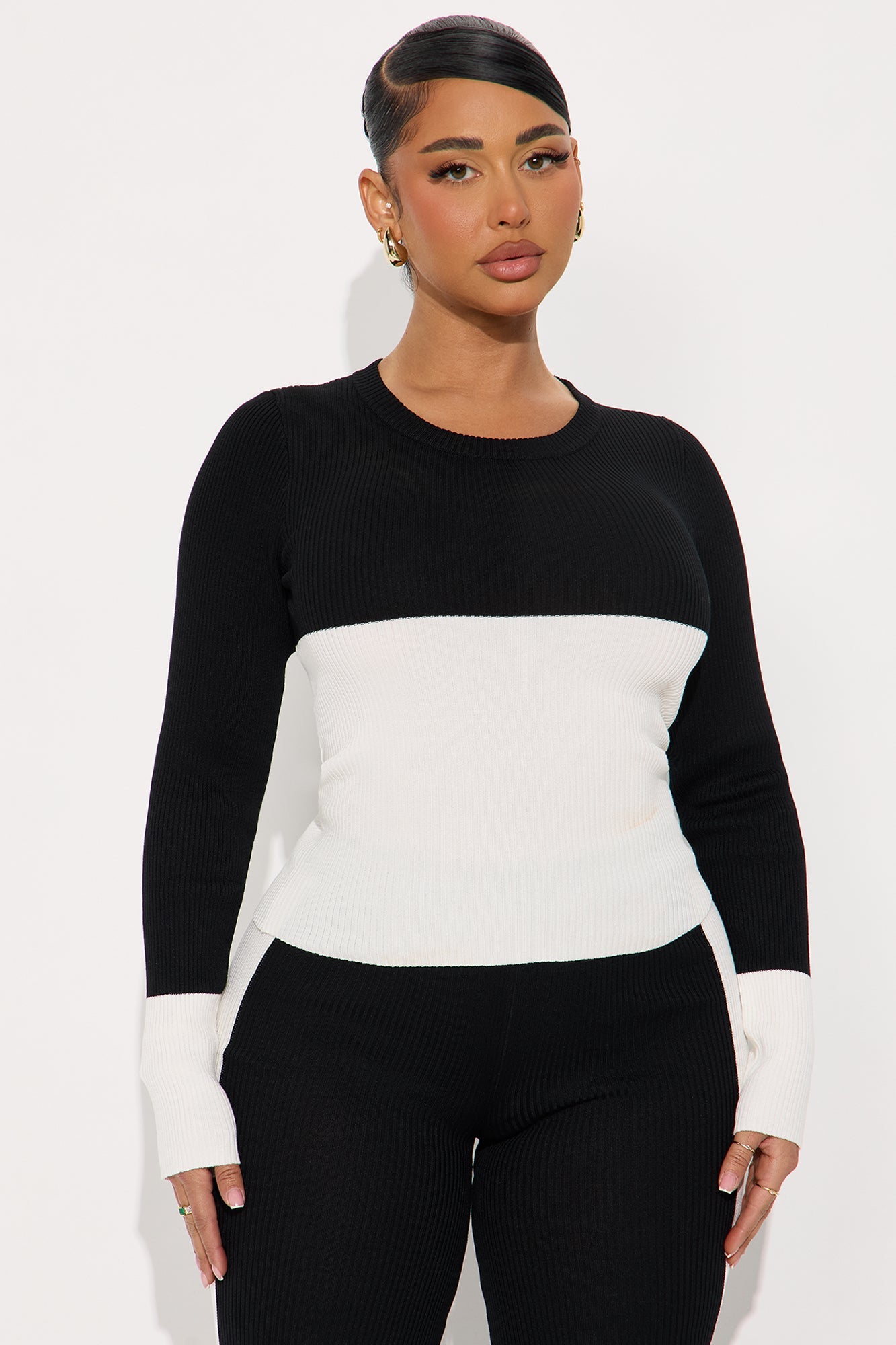 Comfort Essential Sweater Pant Set - Black/White