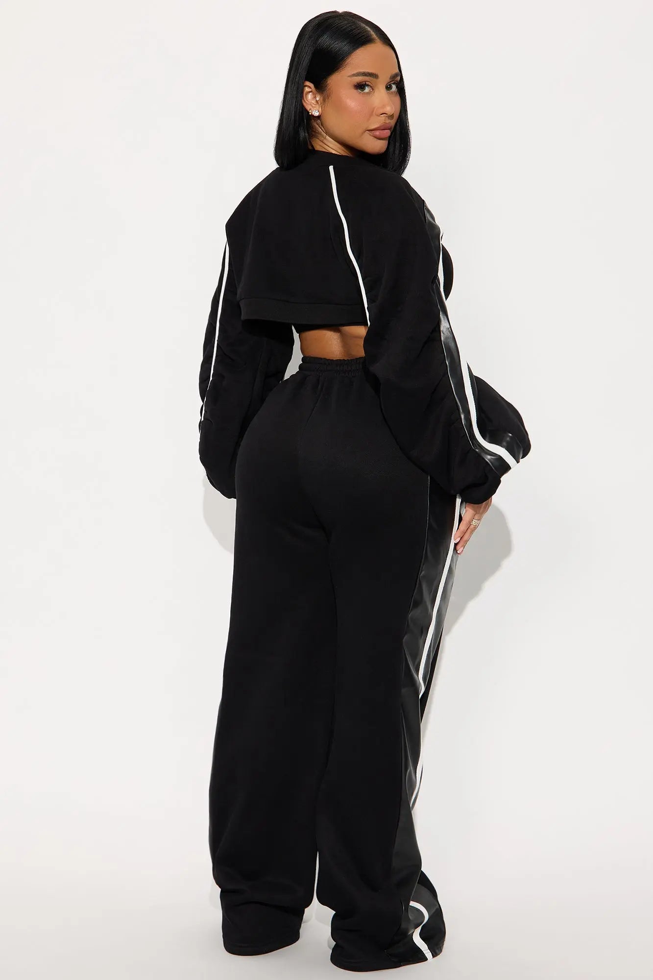 In The Zone Bolero Fleece Pant Set - Black 