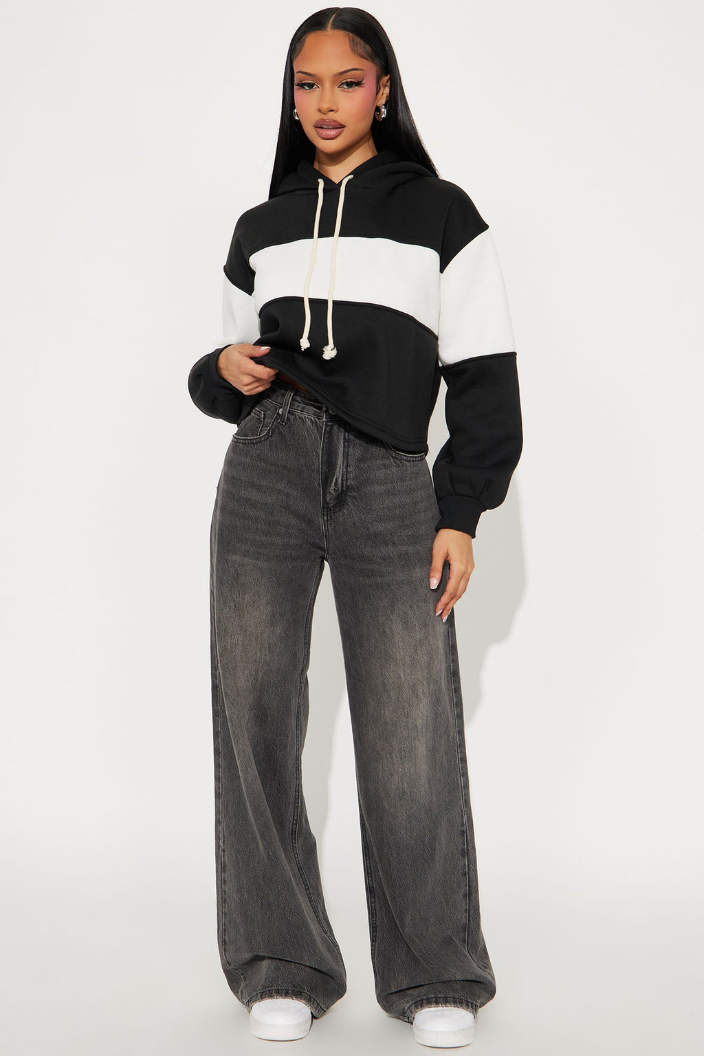 On The Move Fleece Sweatshirt Hoodie - Black