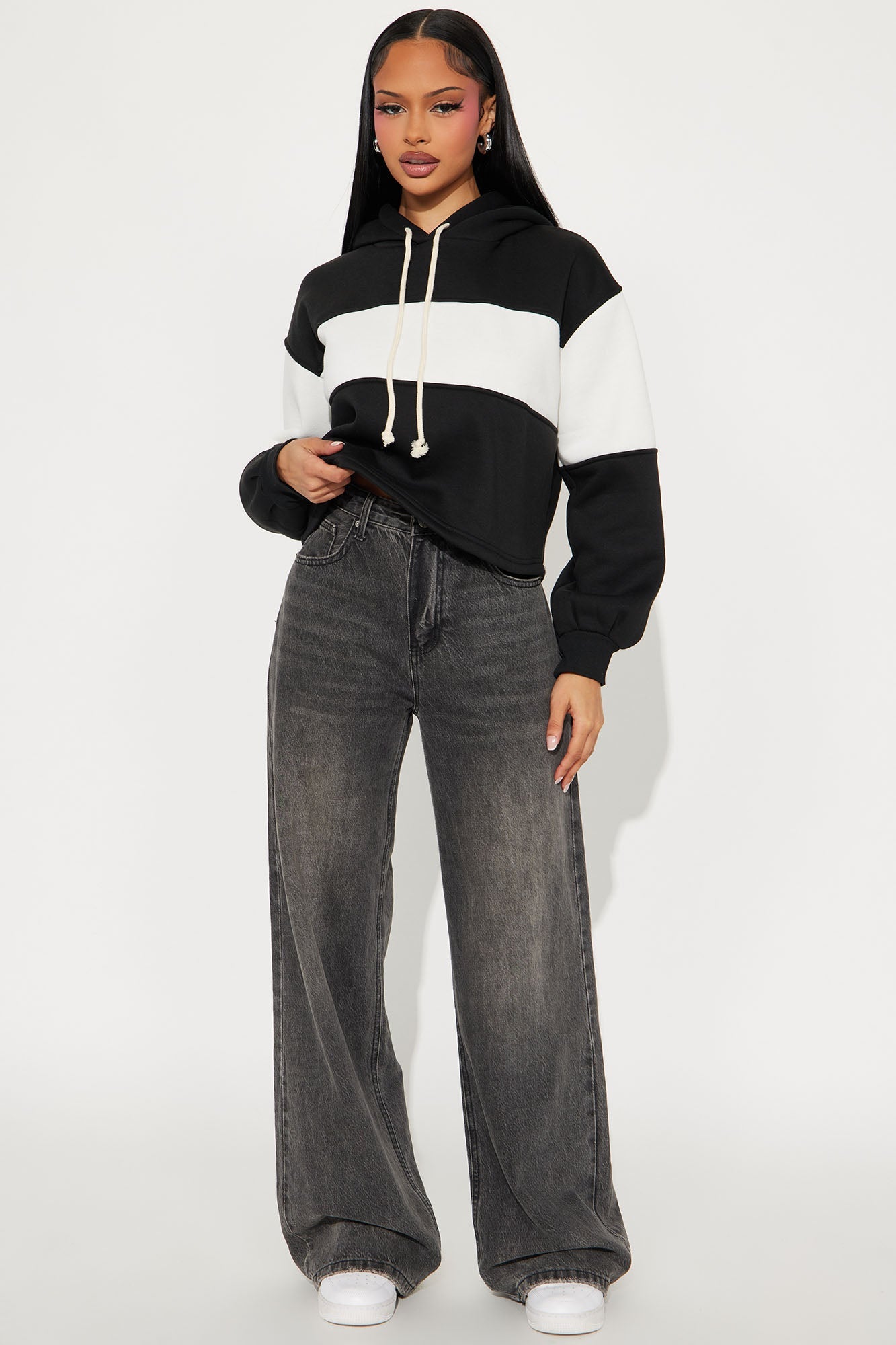 On The Move Fleece Sweatshirt Hoodie - Black