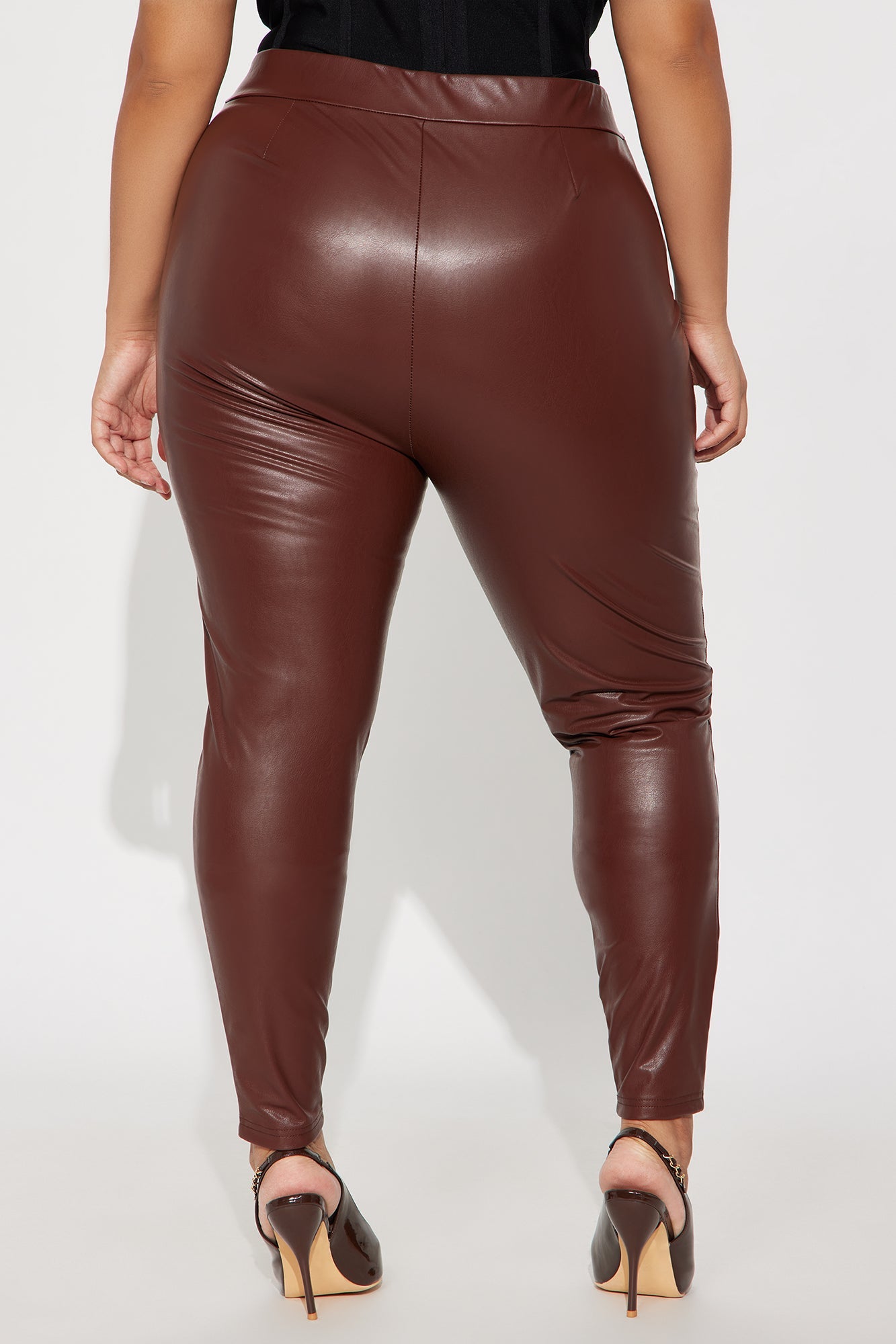 All Eyes On You Faux Leather Leggings - Chocolate 