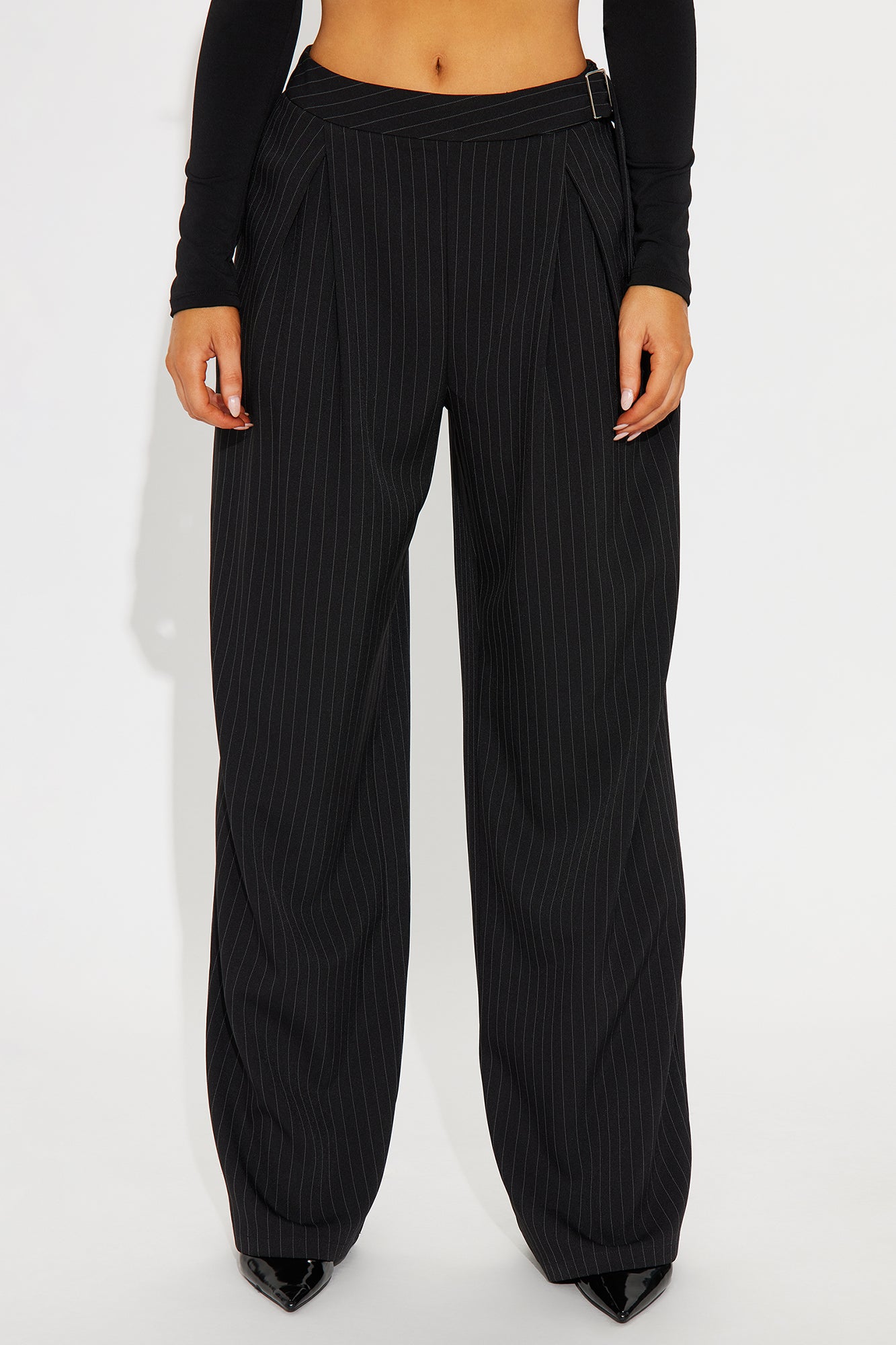 Alrina Crepe Woven Pinstripe Trouser Pant 33 - Black/White 
