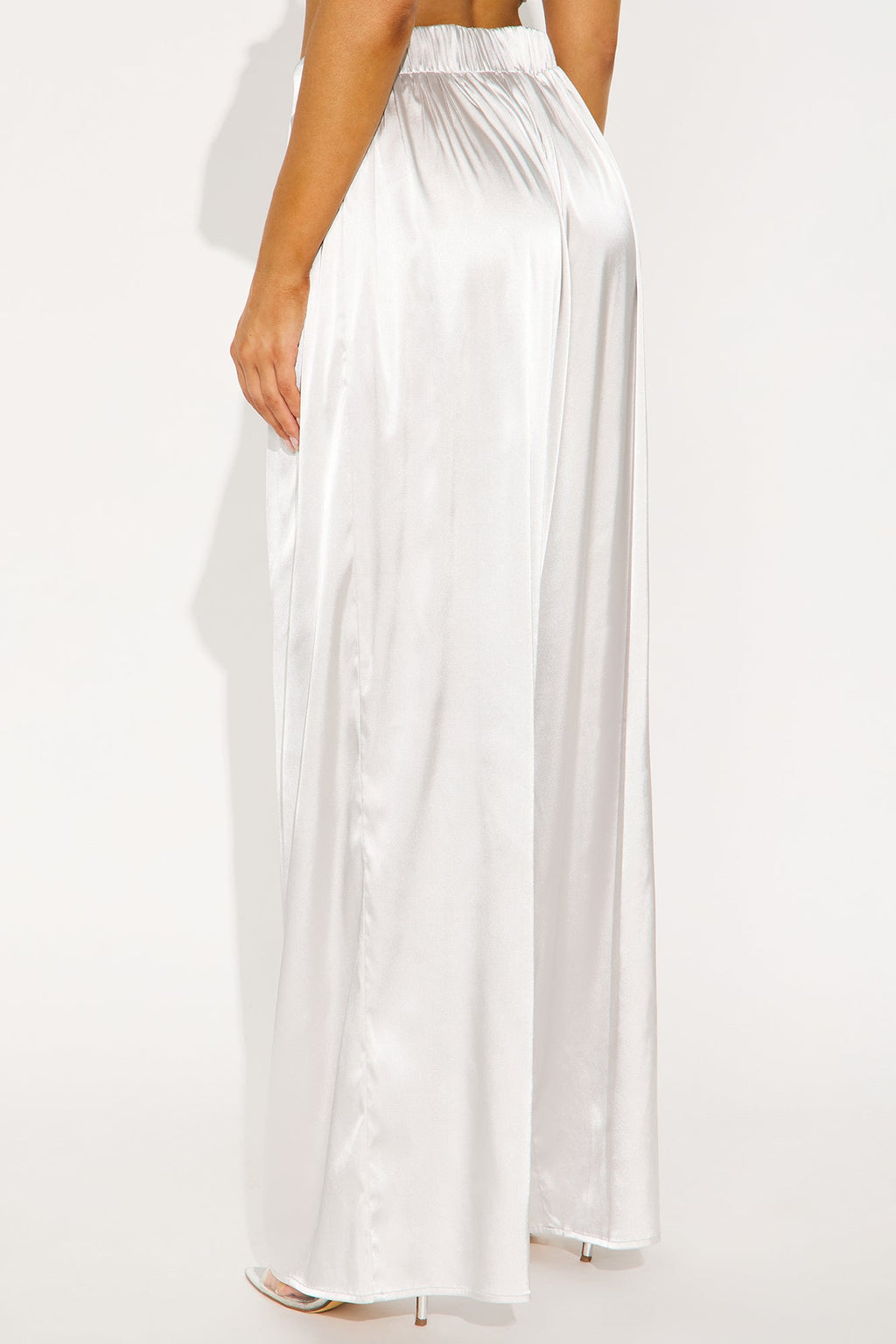 First Class Wide Leg Satin Pant 32″ - Pearl 
