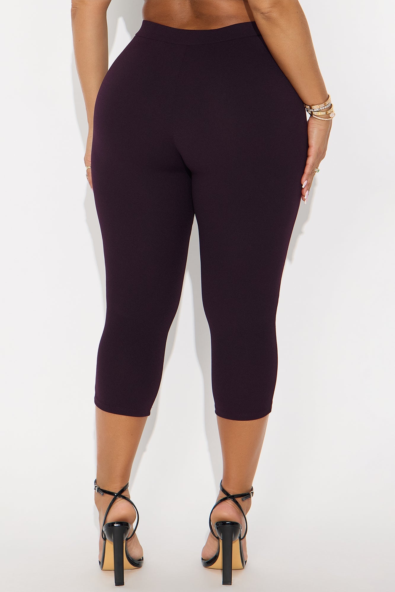 Brenda Mid Rise Knit Crepe Pintuck Capri Legging 21″ - Plum