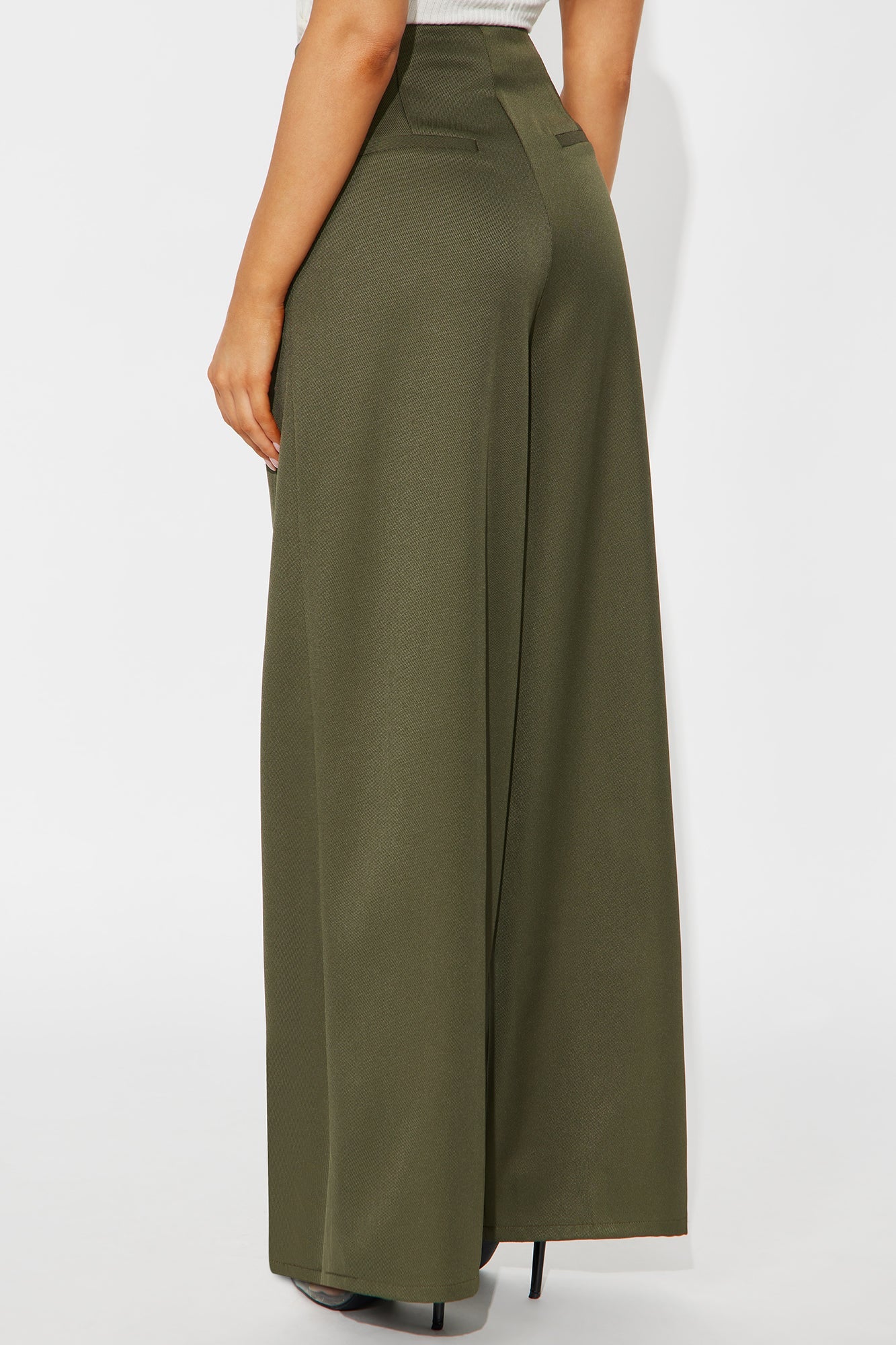 Level You Up Wide Leg Twill Pant 32″ - Olive 