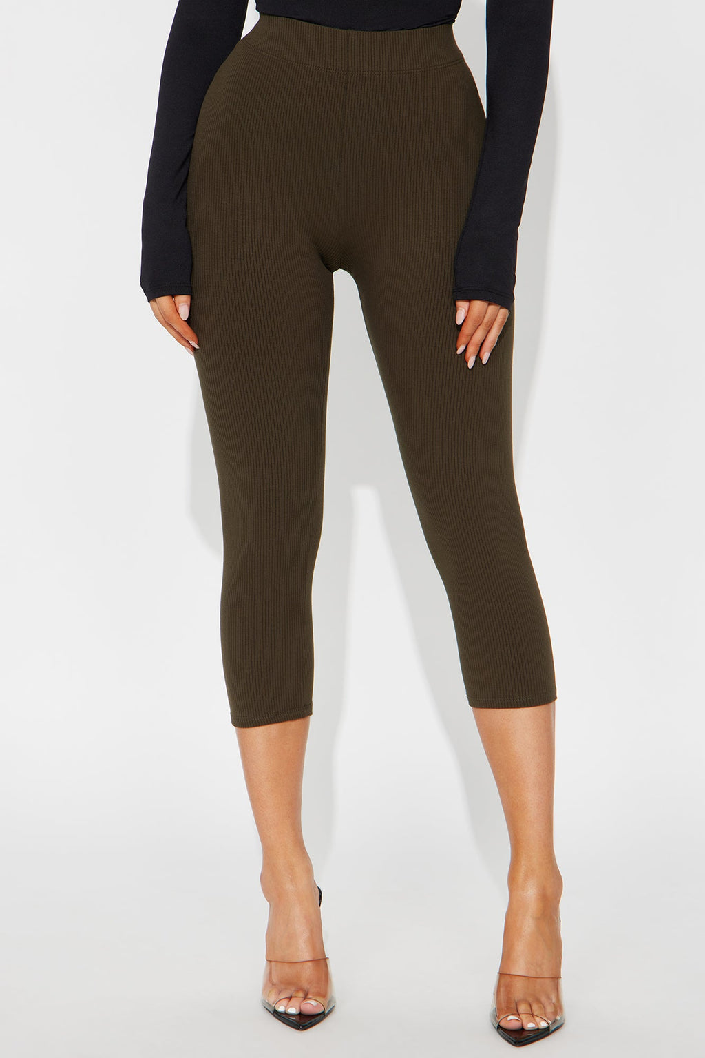 Tory Rib Heavy Contoured High Waisted Capri Legging - Olive