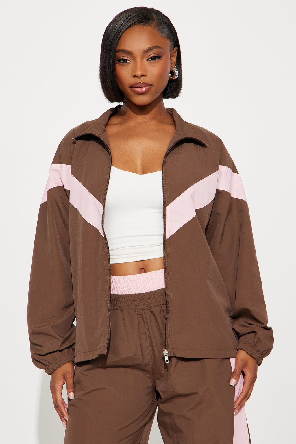 On Speed Dial Windbreaker Pant Set - Brown 