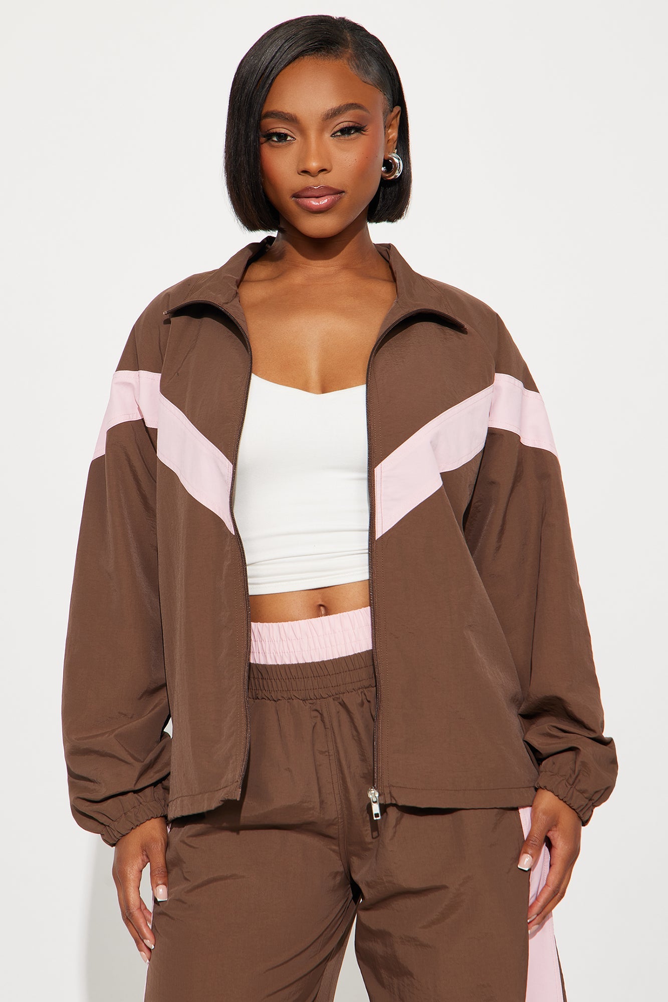 On Speed Dial Windbreaker Pant Set - Brown 
