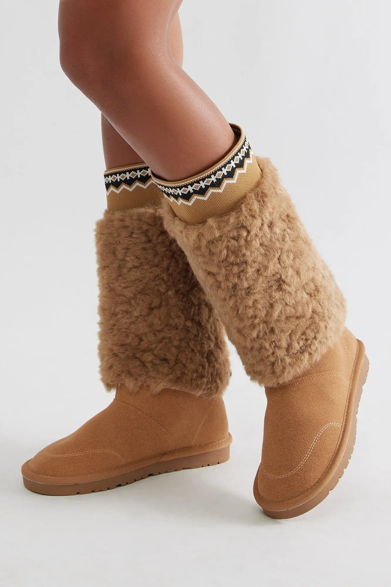 Grizzly Faux Fur Boots - Taupe 