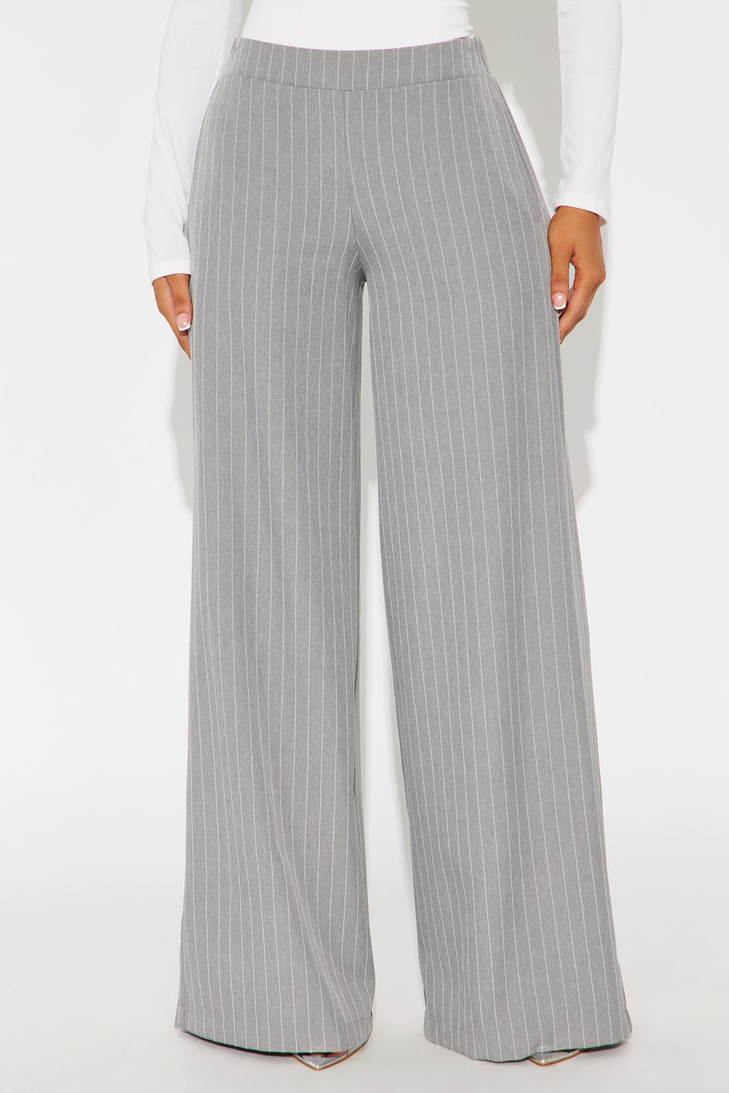 Easy To Wear Pinstripe Wide Leg Pant 32″ - Grey