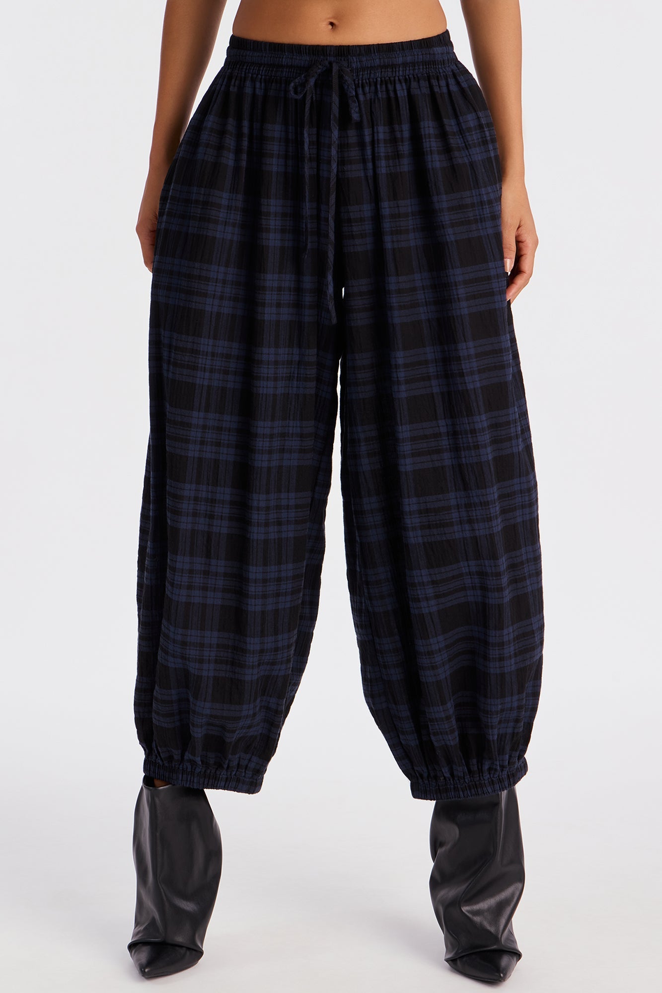 Jolene Plaid Barrel Pant - Navy
