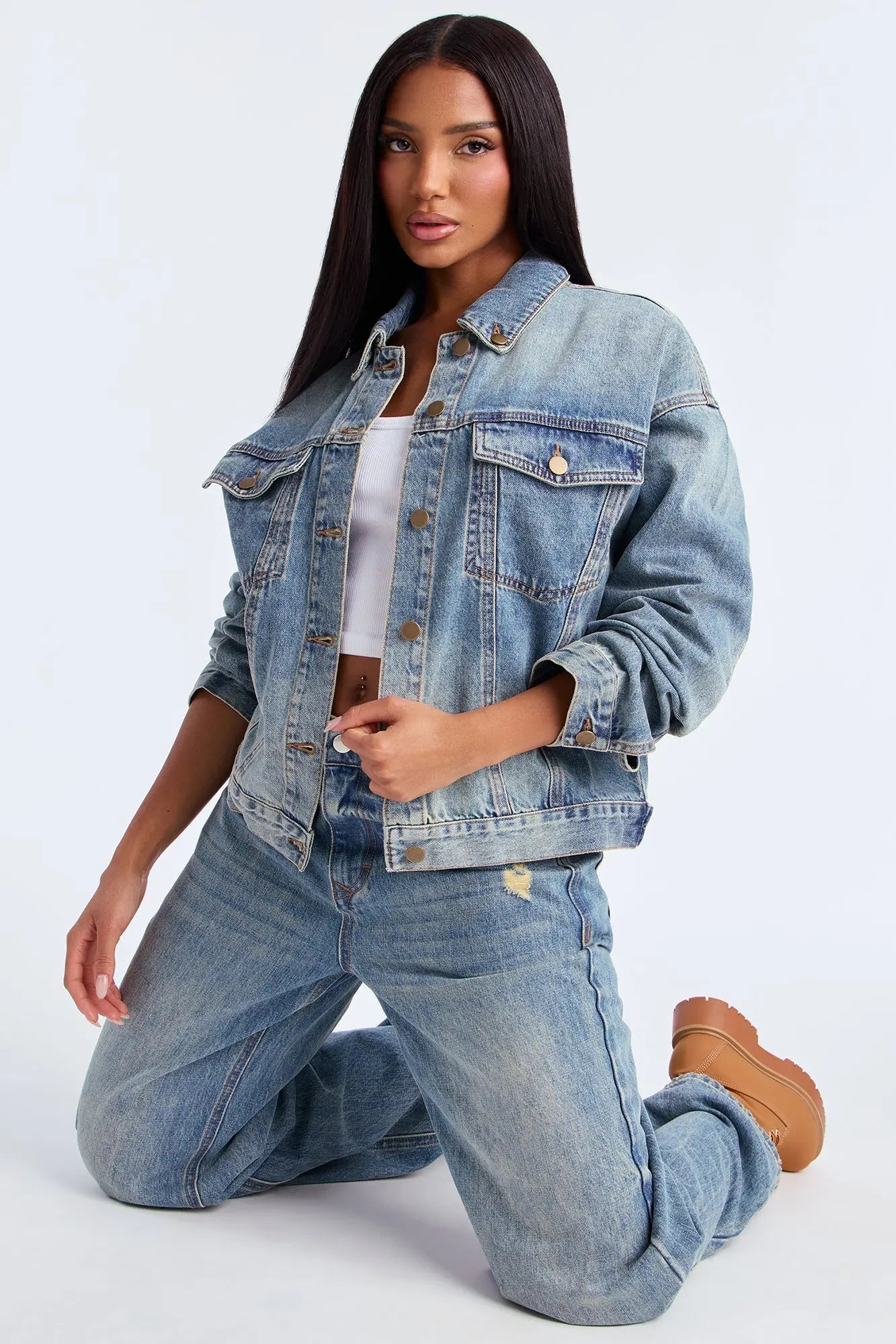 Madison Boyfriend Denim Trucker Jacket - Vintage Wash 