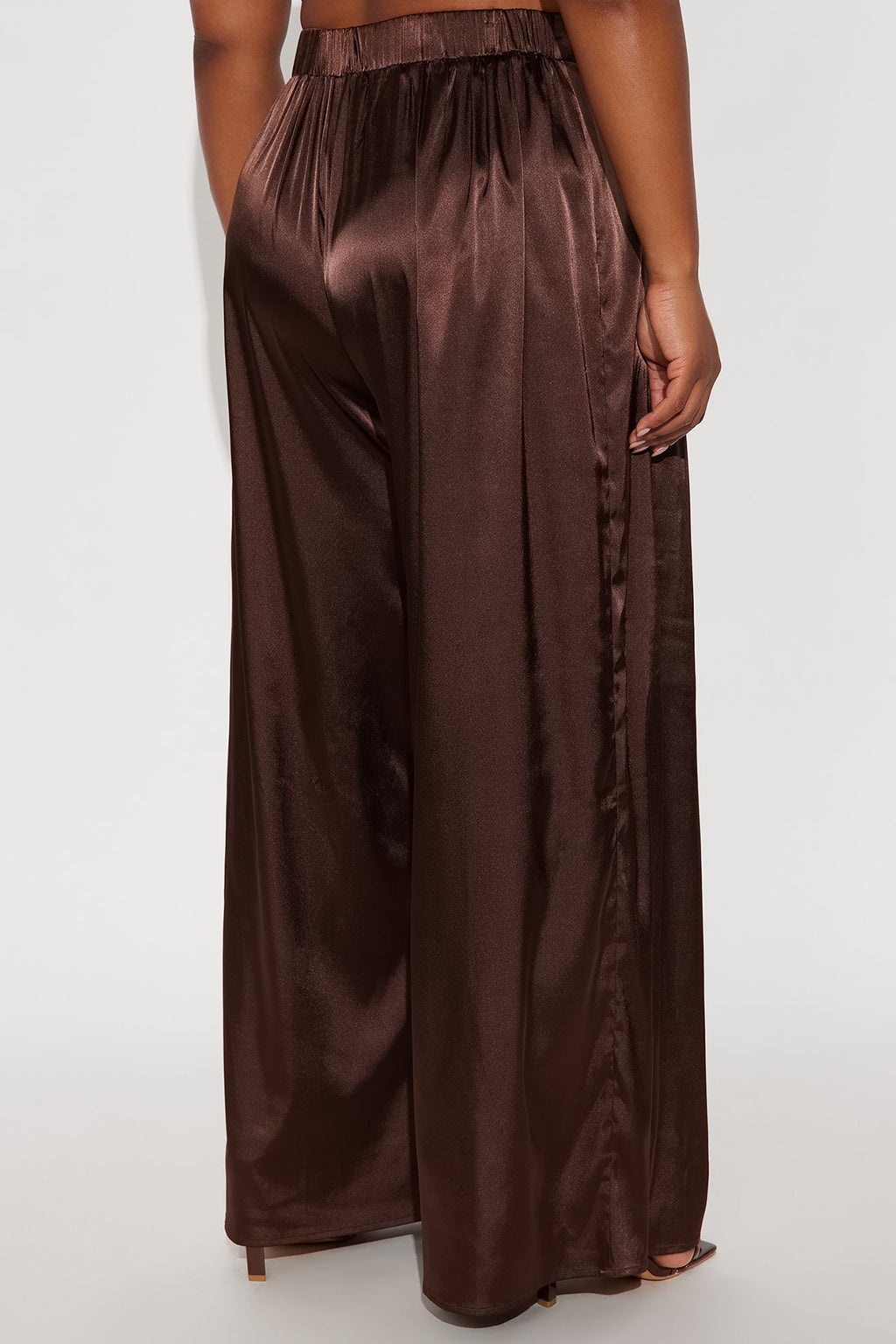 First Class Wide Leg Satin Pant 32″ - Chocolate 