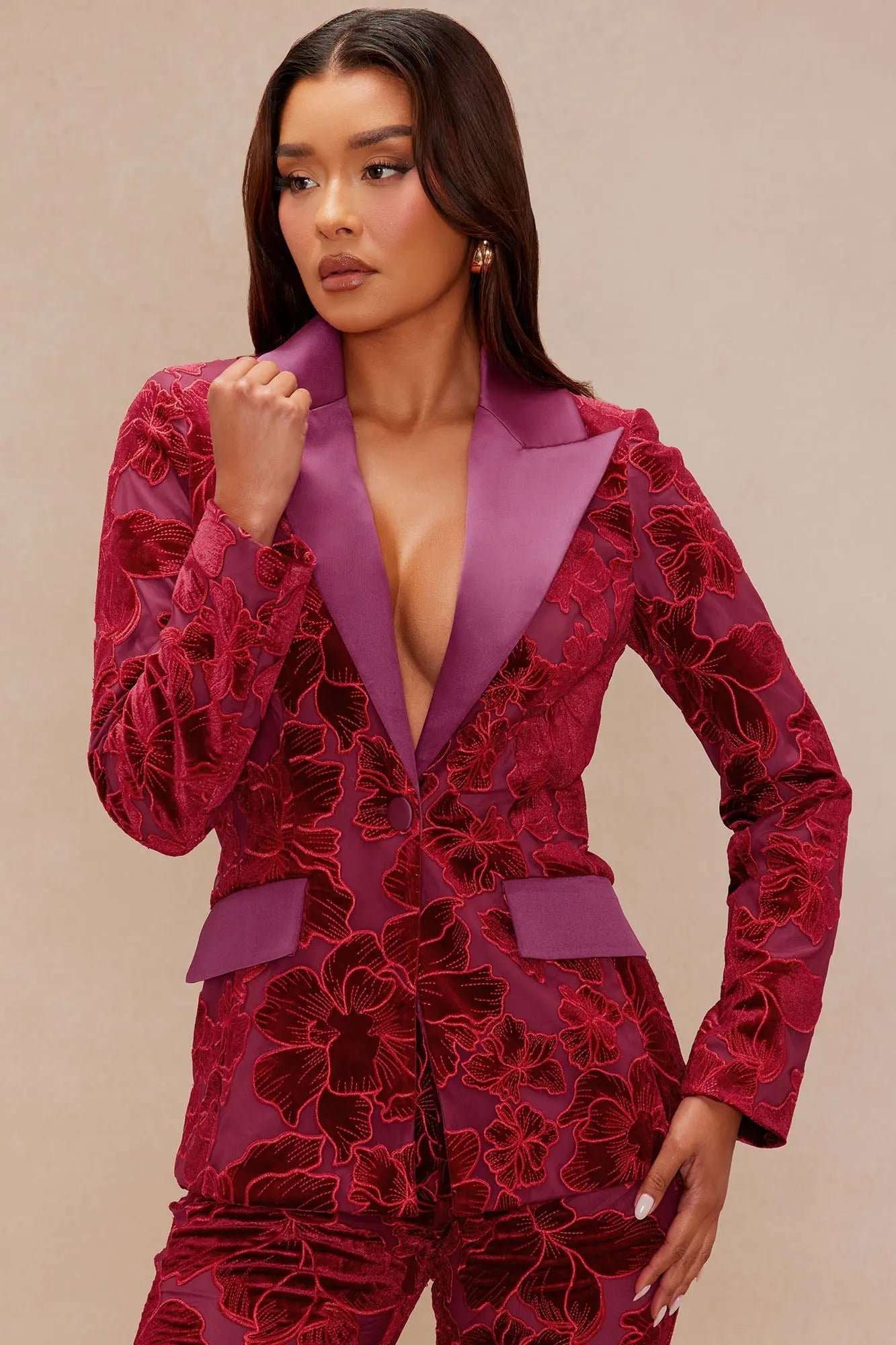Tyra Velvet Embroidered Blazer - Burgundy 