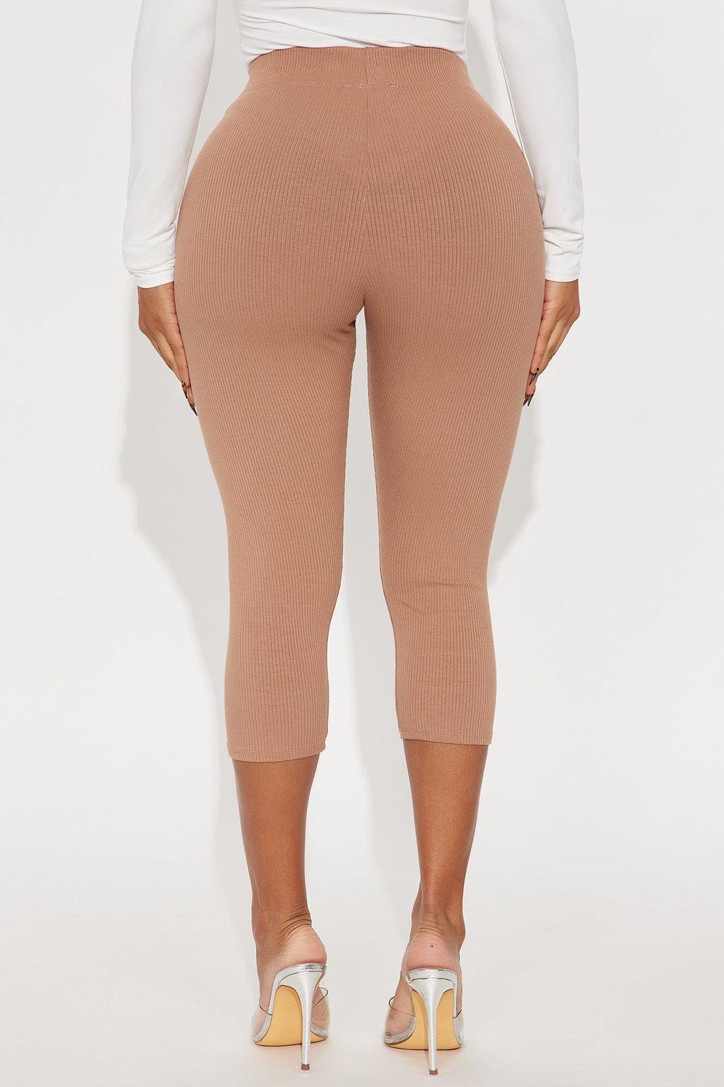 Tory Rib Heavy Contoured High Waisted Capri Legging - Mocha
