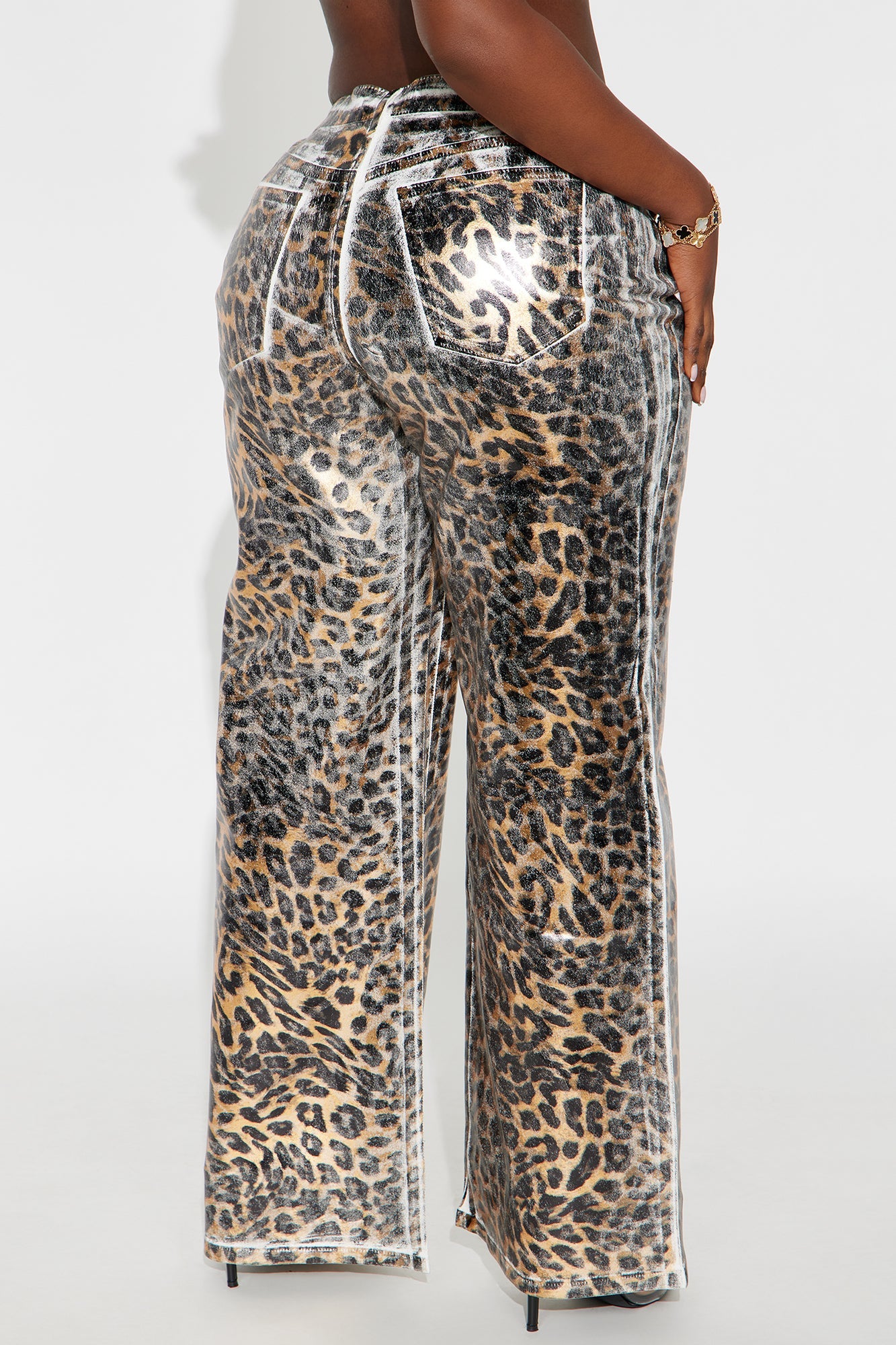 Carmela Leopard Wide Leg Pant 33″ - Leopard 